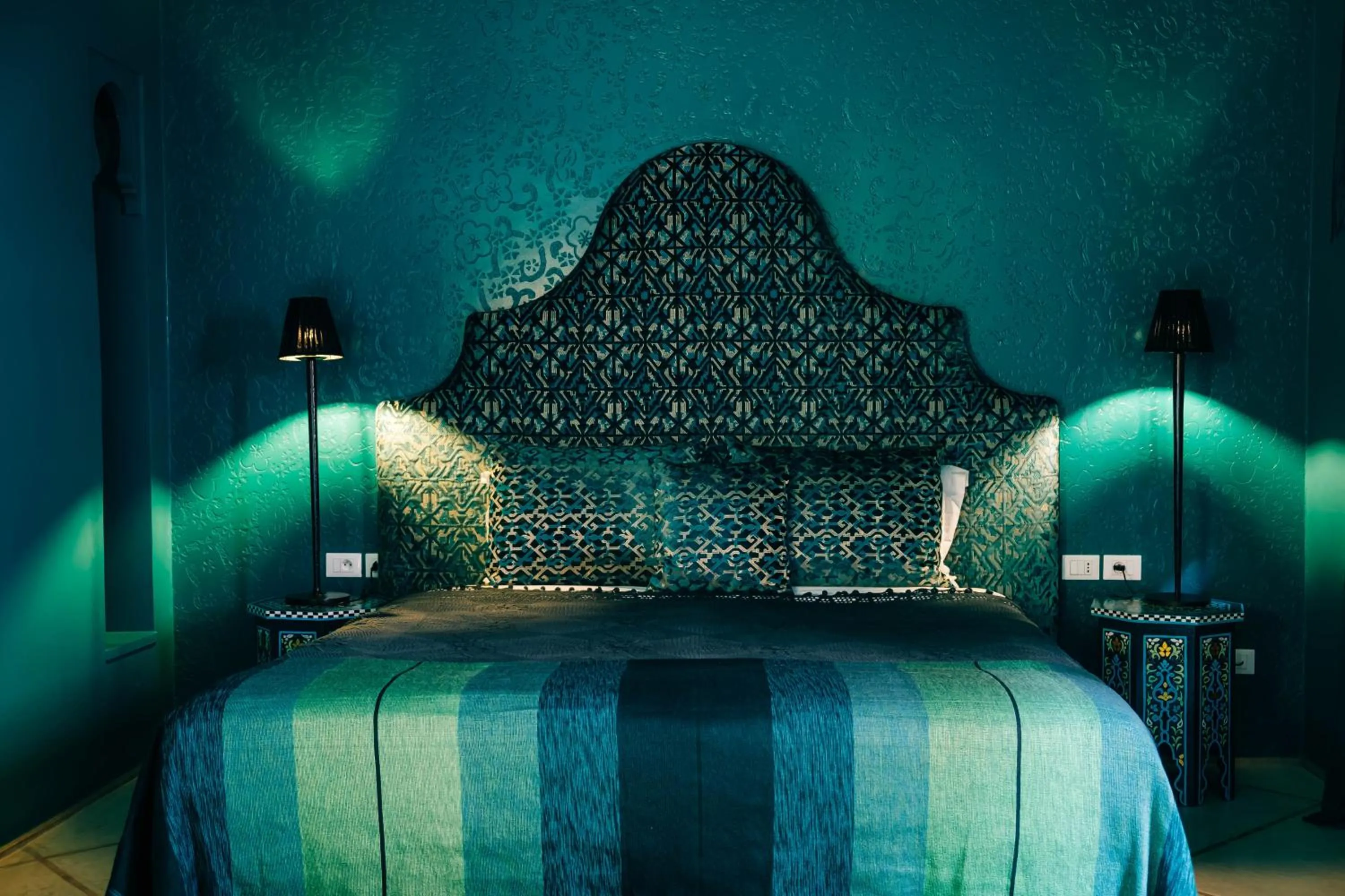 Bed in Riad Nashira & Spa