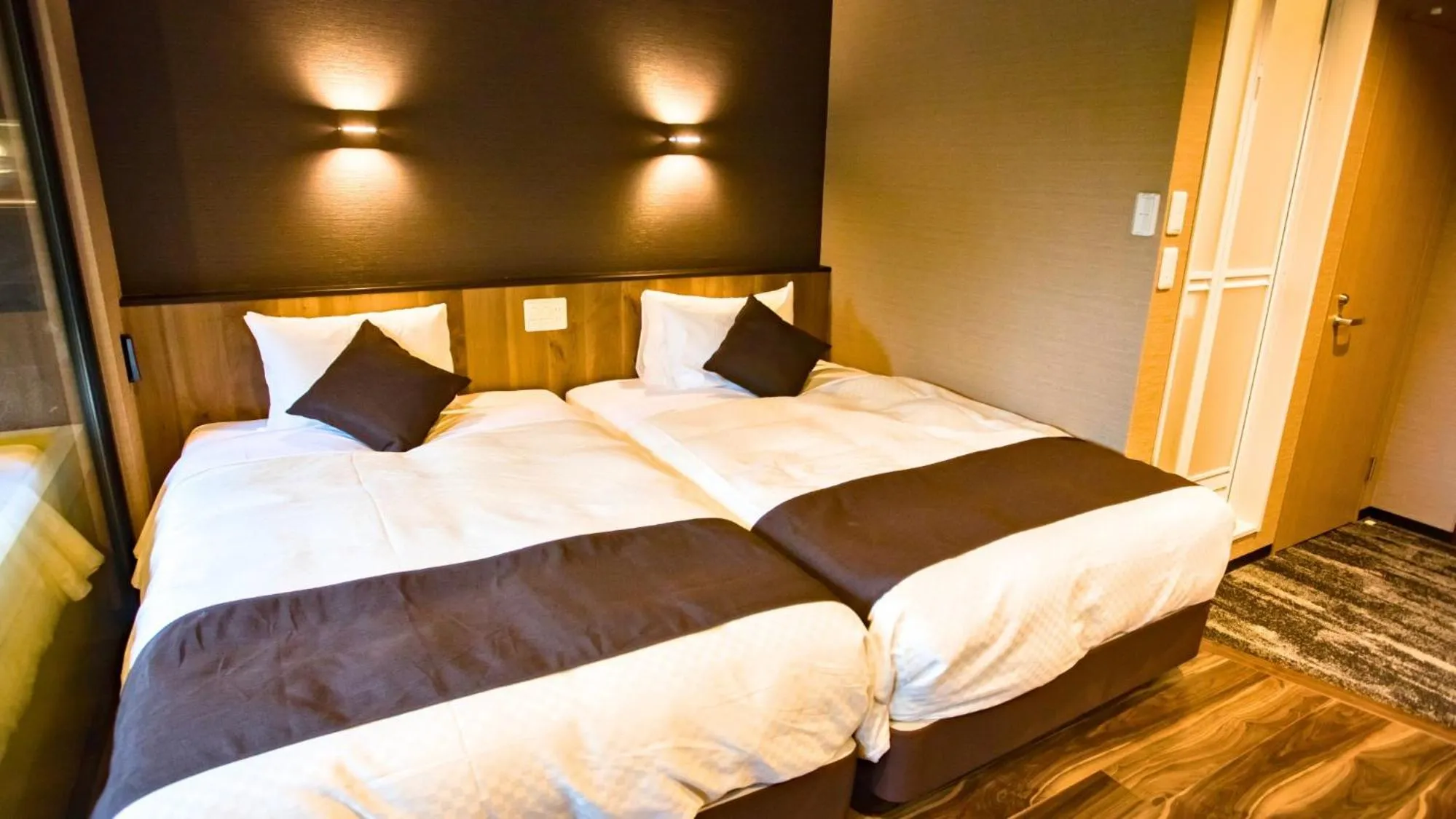 Photo of the whole room, Bed in LiVEMAX RESORT Hakone Ashinoko