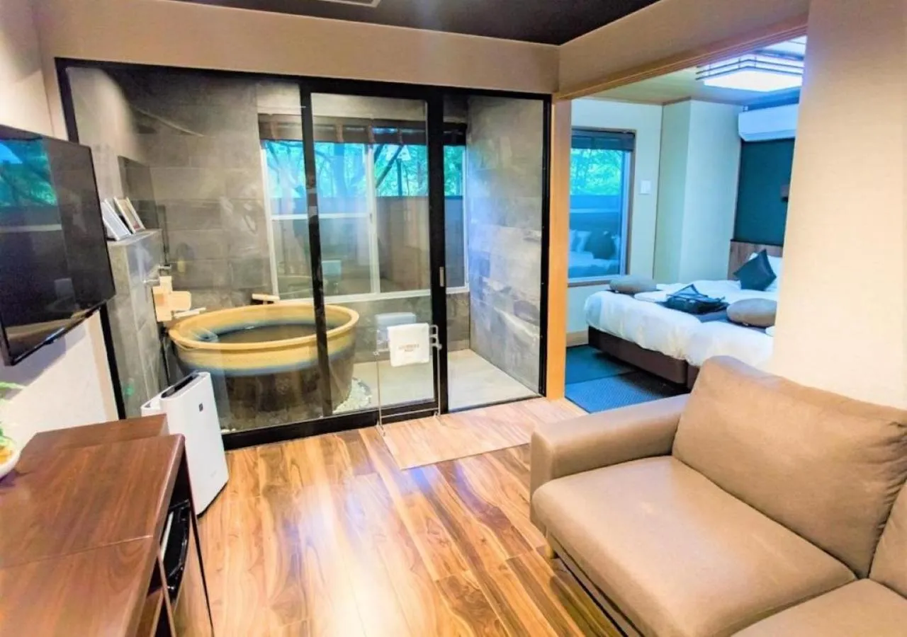 Photo of the whole room in LiVEMAX RESORT Hakone Ashinoko