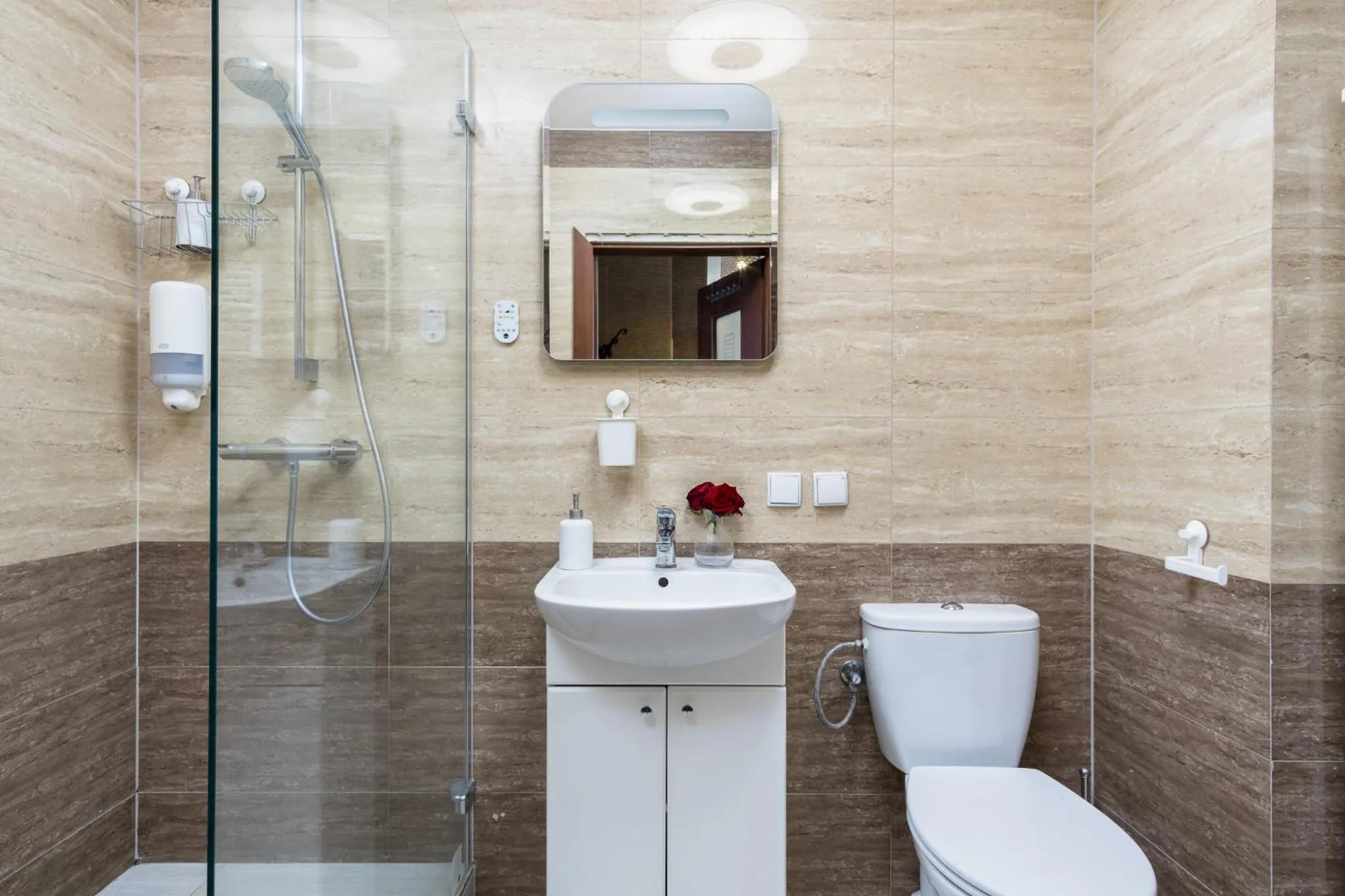 Shower in Elite Apartments by the River