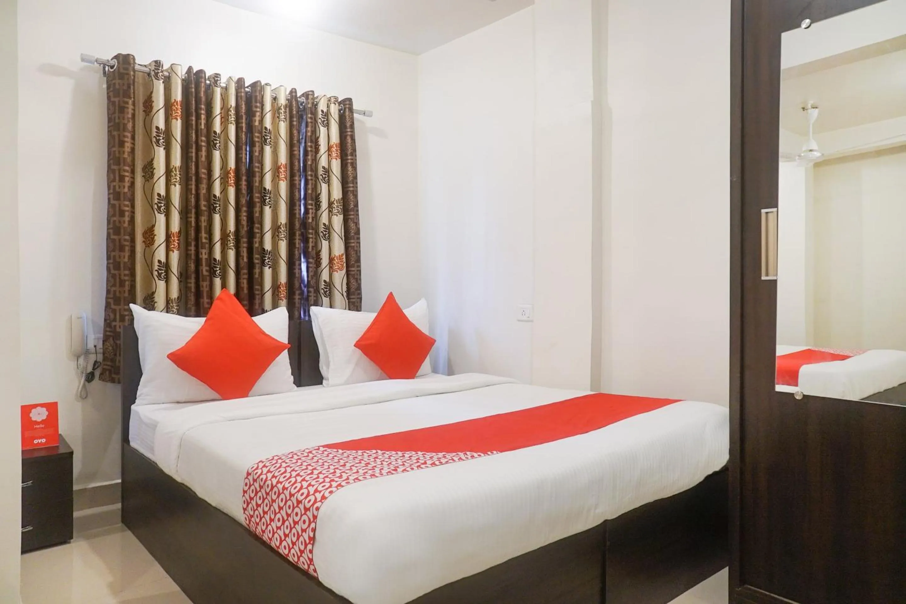 Bedroom, Bed in Super Hotel O River View Near Shaniwar Wada