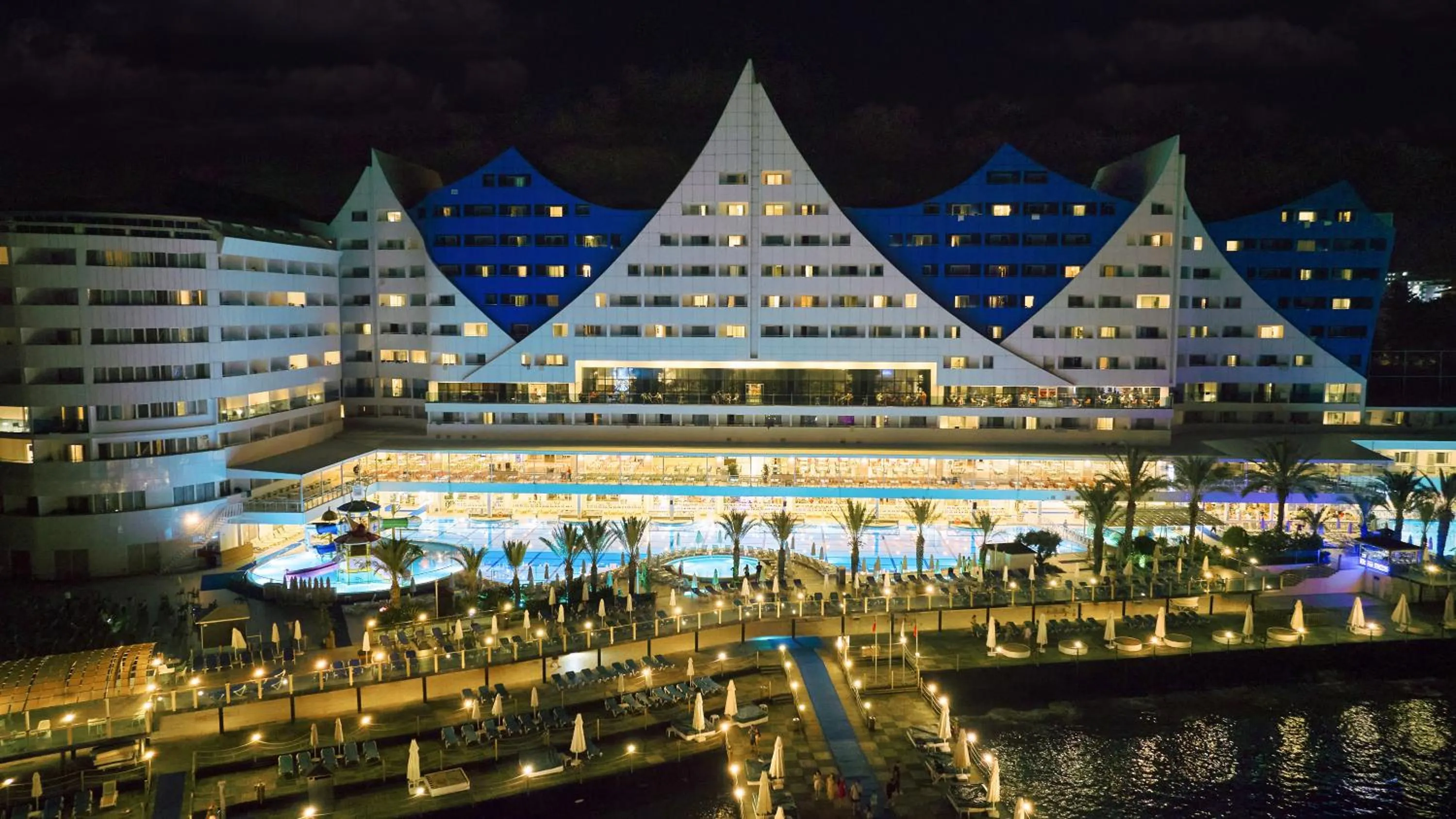 Property building in Orange County Alanya