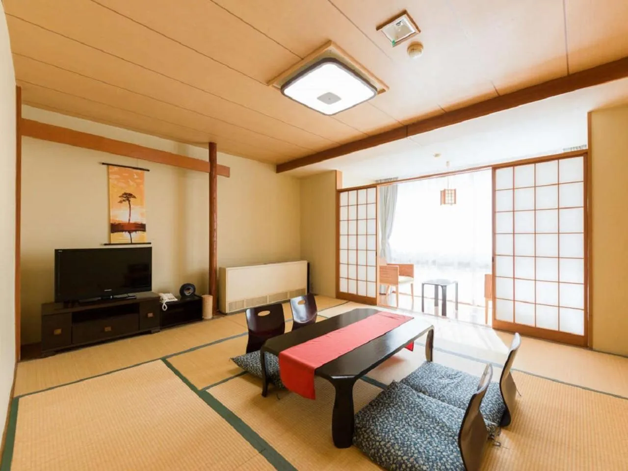 TV and multimedia in LiVEMAX RESORT Kawaji