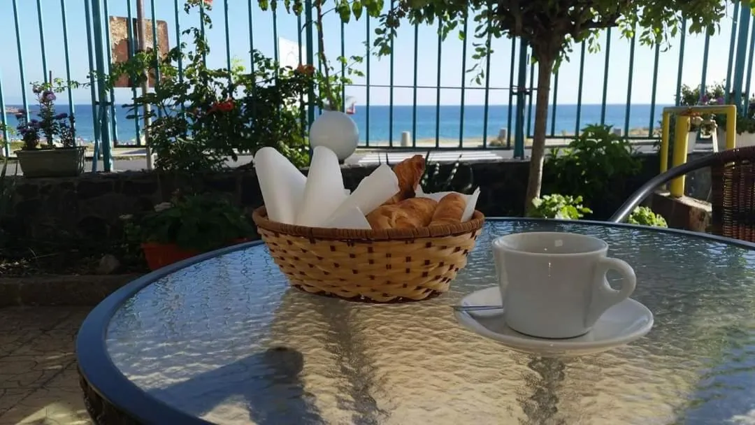 Breakfast in Hotel Lozite