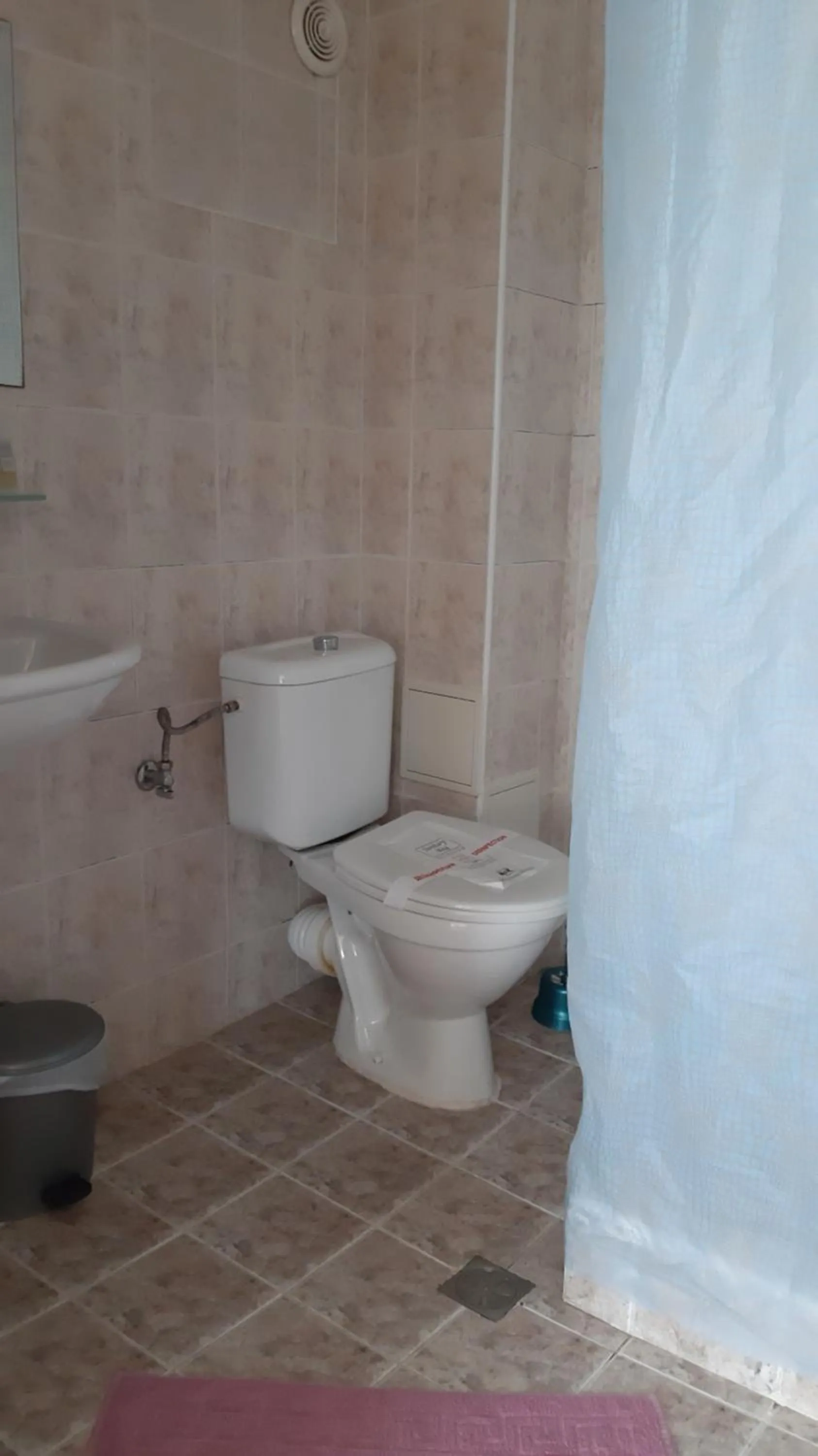 Bathroom in Hotel Lozite