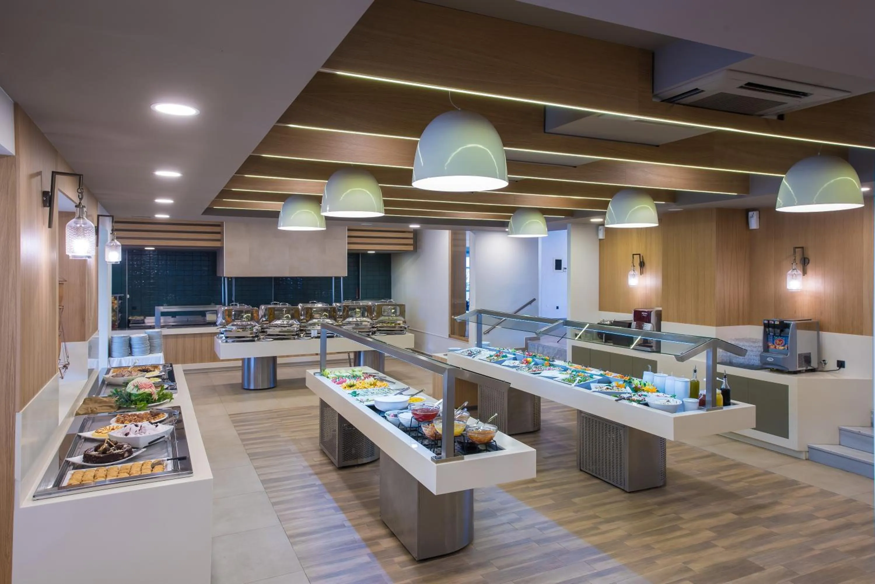 Restaurant/places to eat in Stella Village Seaside Hotel