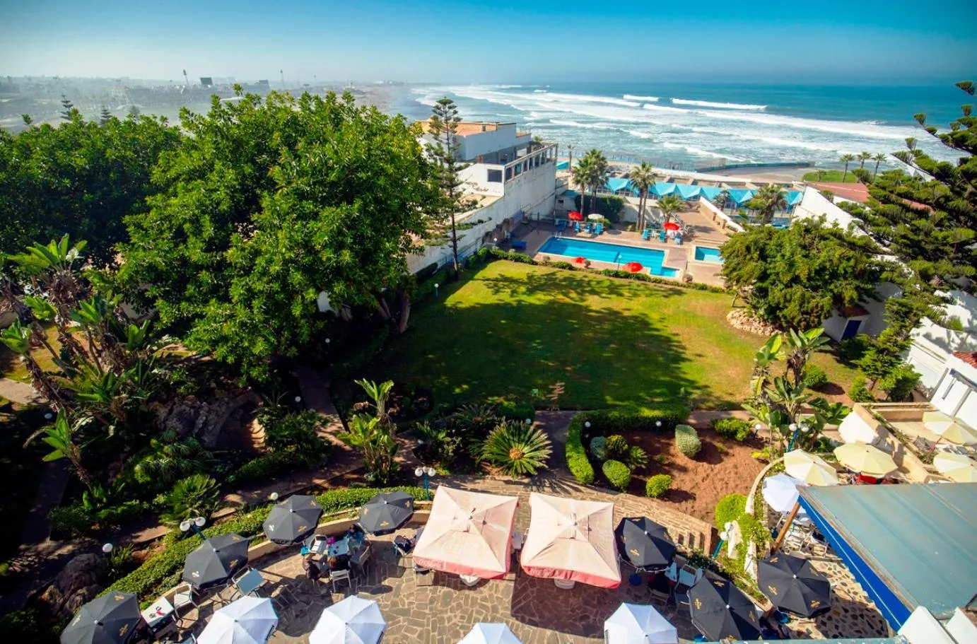 Patio in Hotel Bellerive