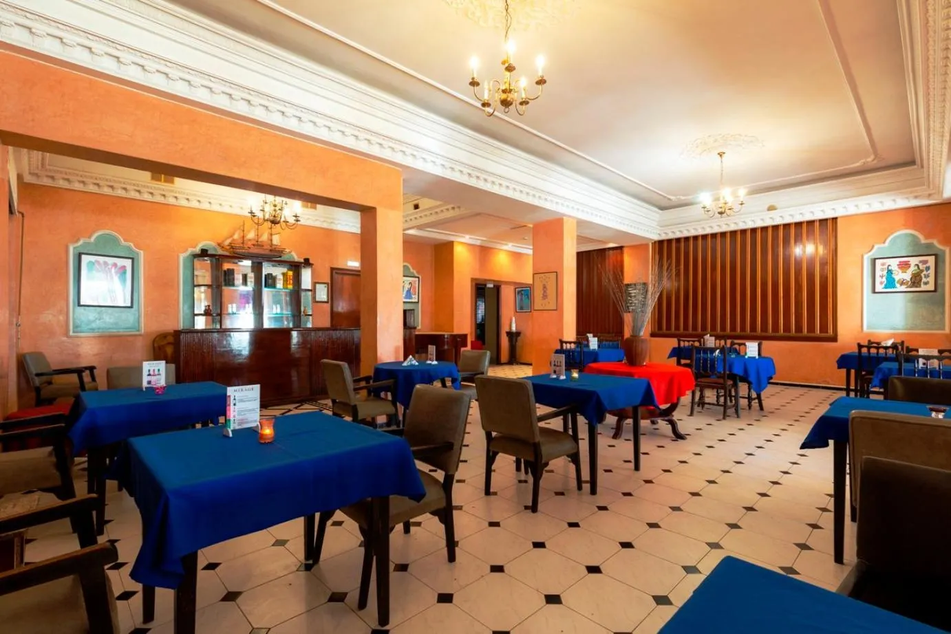 Restaurant/places to eat in Hotel Bellerive