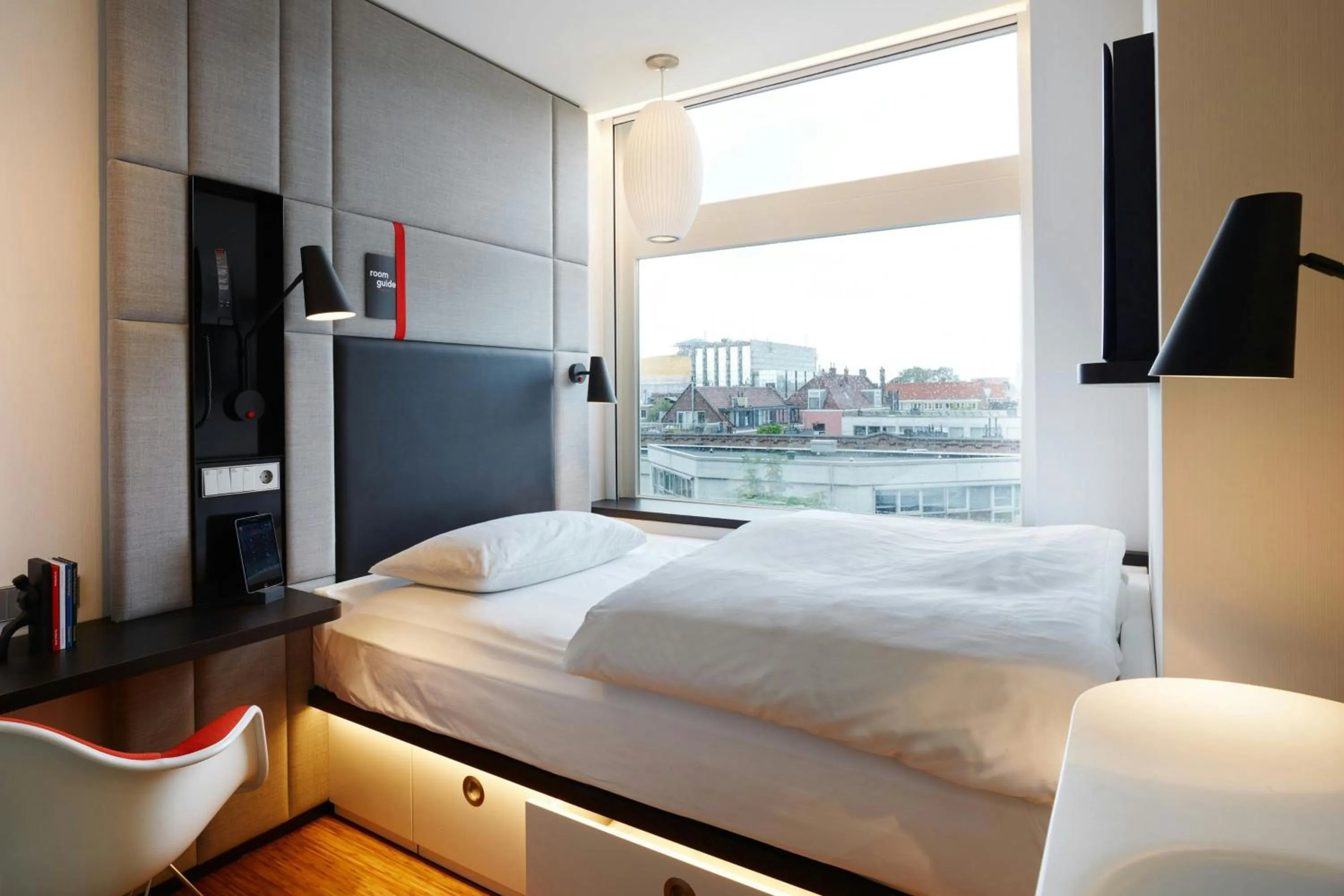 Bedroom, Bed in citizenM Amstel Amsterdam