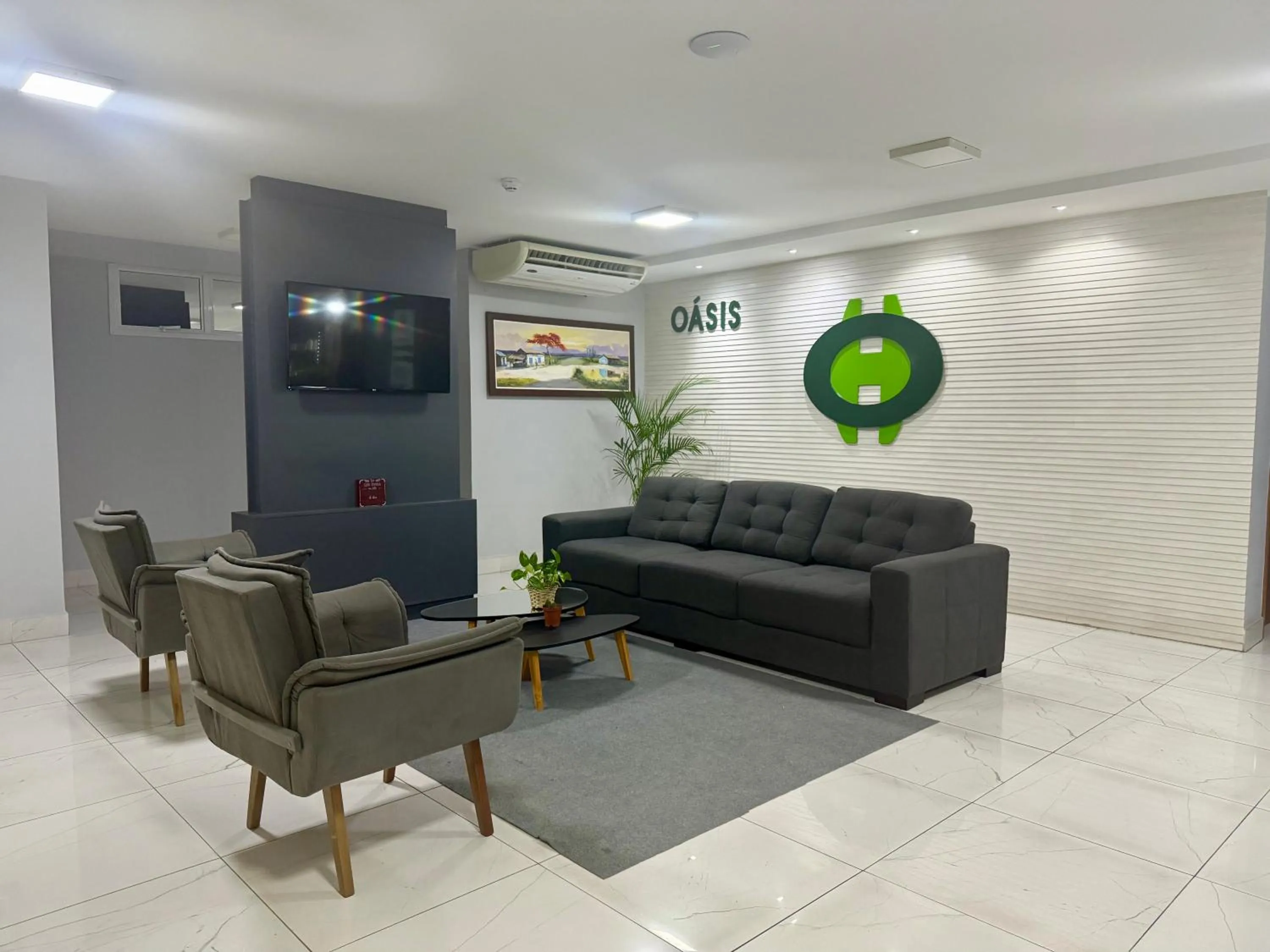 Property building in Hotel Oásis de Patos