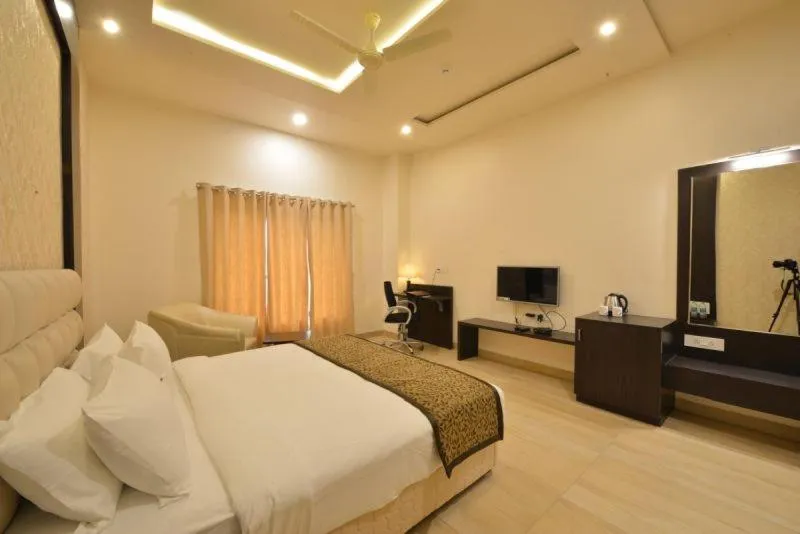 Bed in The Fern Residency Parbhani