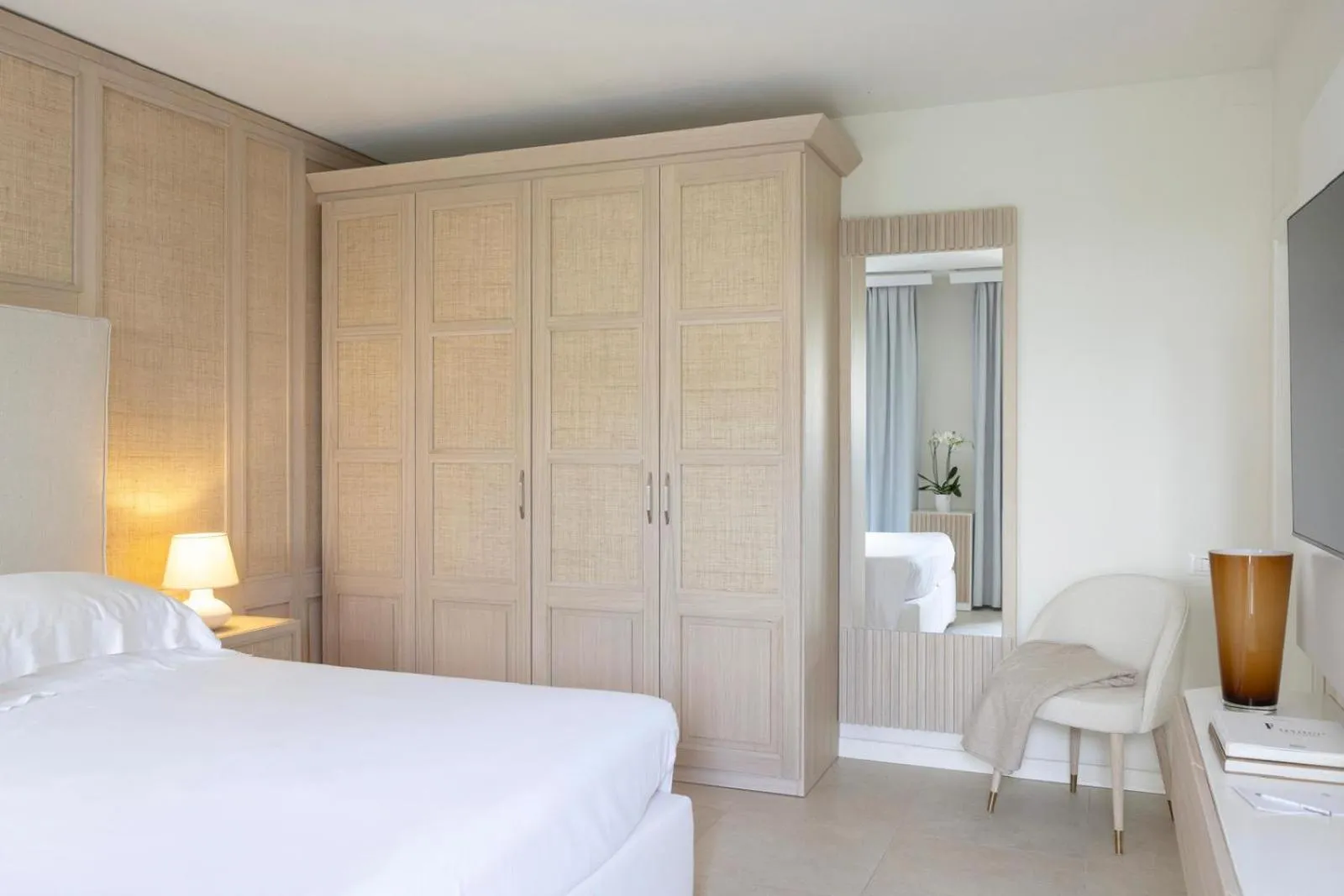 Photo of the whole room, Bed in Baia Bianca Suites