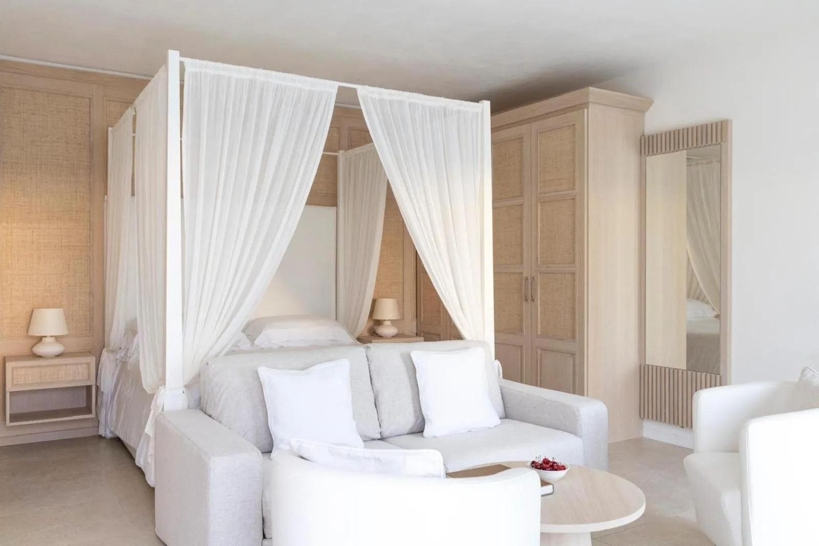 Photo of the whole room, Bed in Baia Bianca Suites