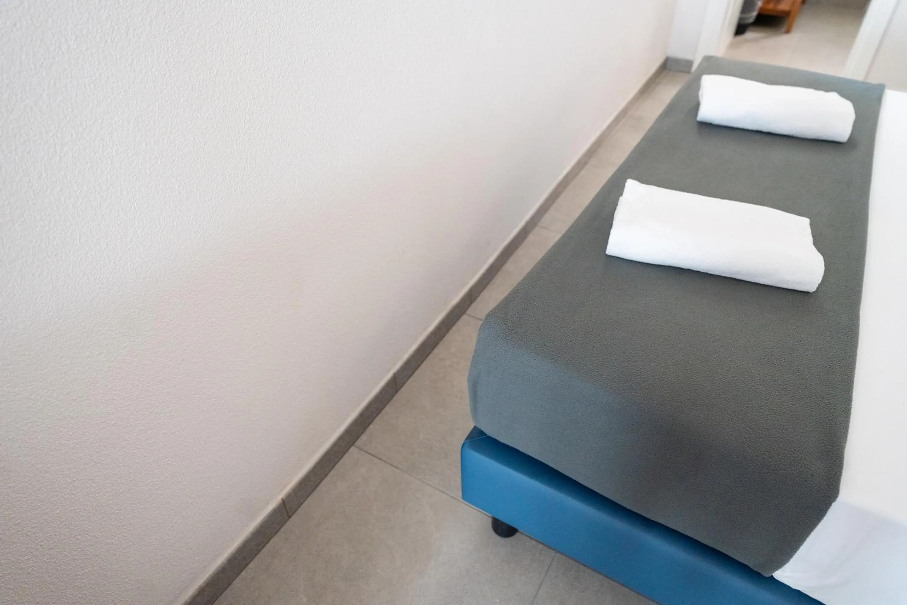 Bedroom, Bed in Hotel Delfino