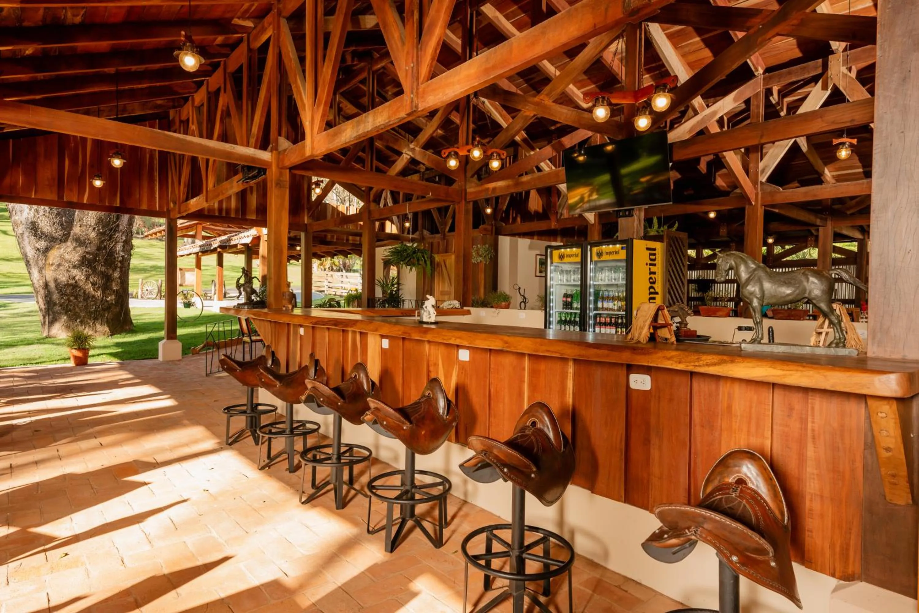 Restaurant/places to eat in Borinquen Thermal Resort