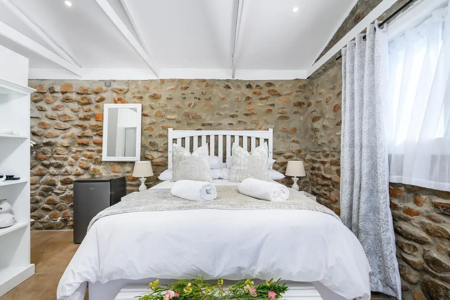 Honeymoon Suite in Le Petit Karoo Honeymoon Suite in Le Petit Karoo