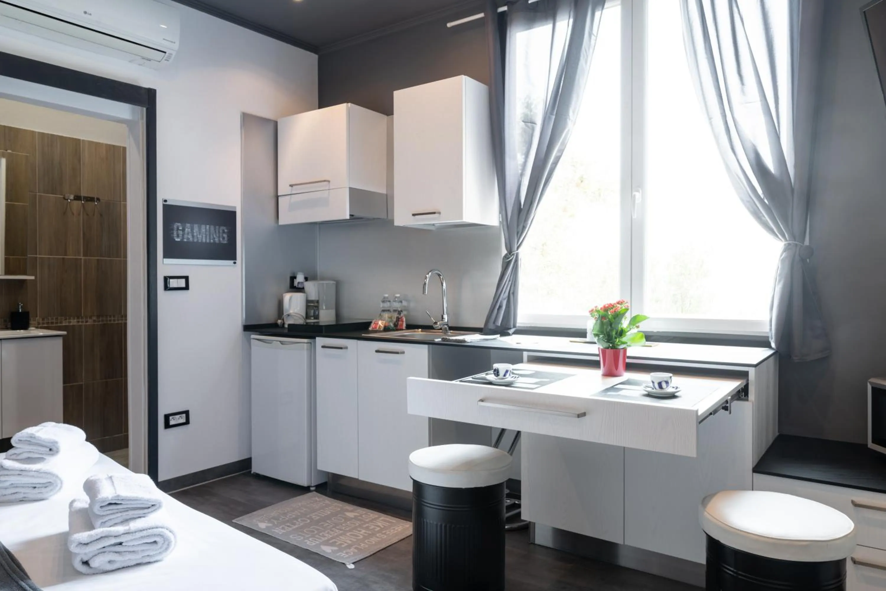 Kitchen or kitchenette in Villa Azur Cap d'Ail