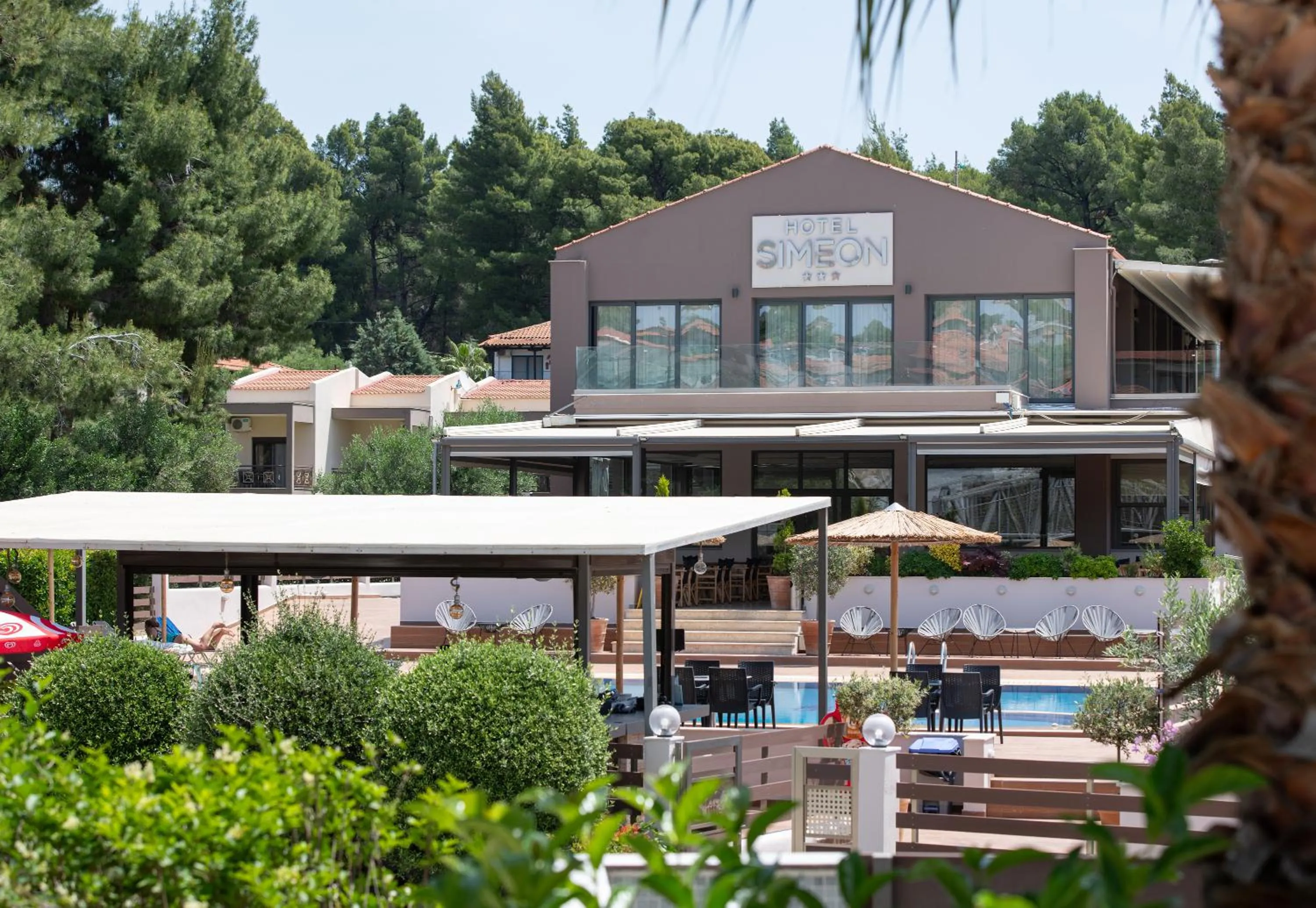 Property building in Hotel Simeon