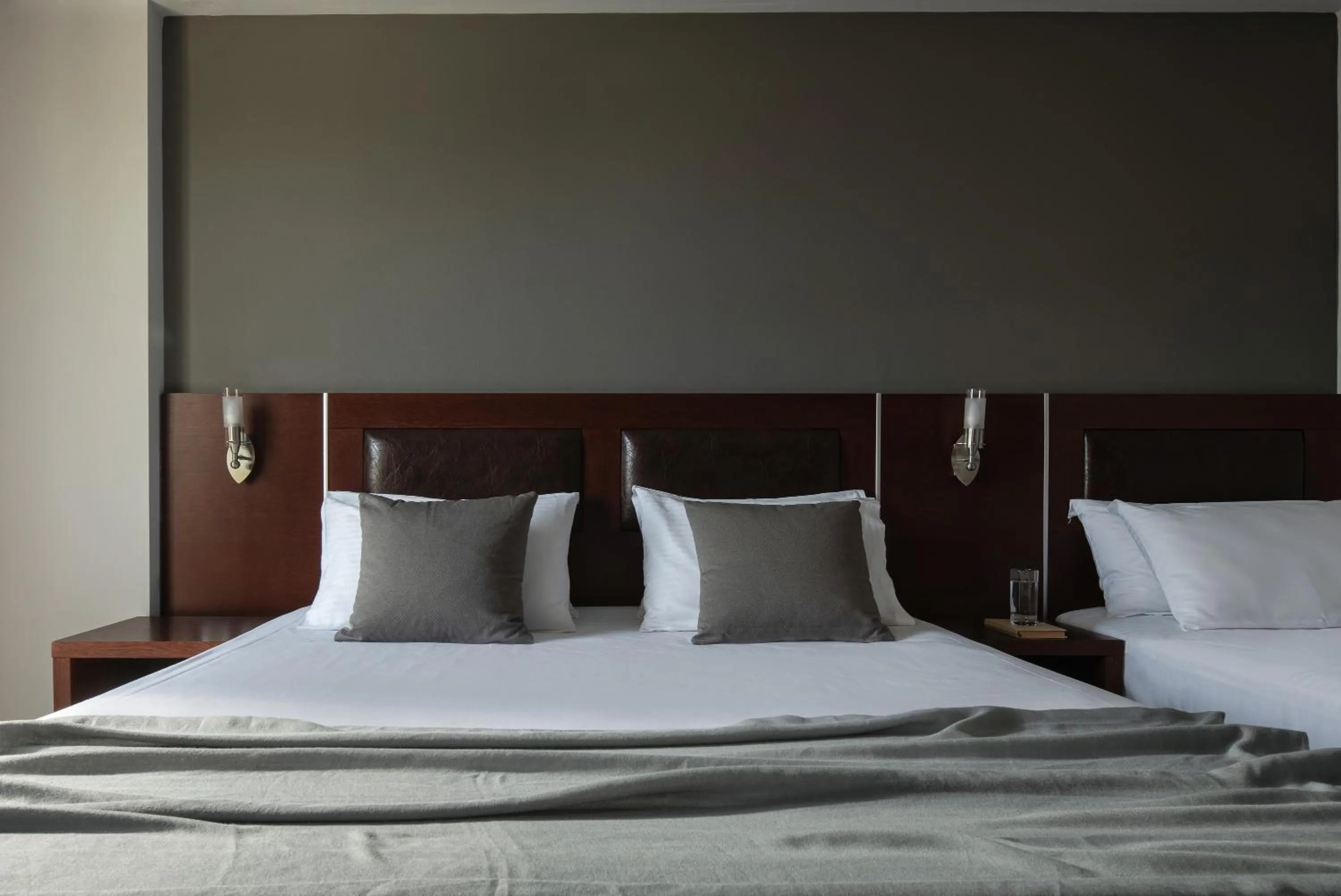 Photo of the whole room, Bed in Hotel Simeon