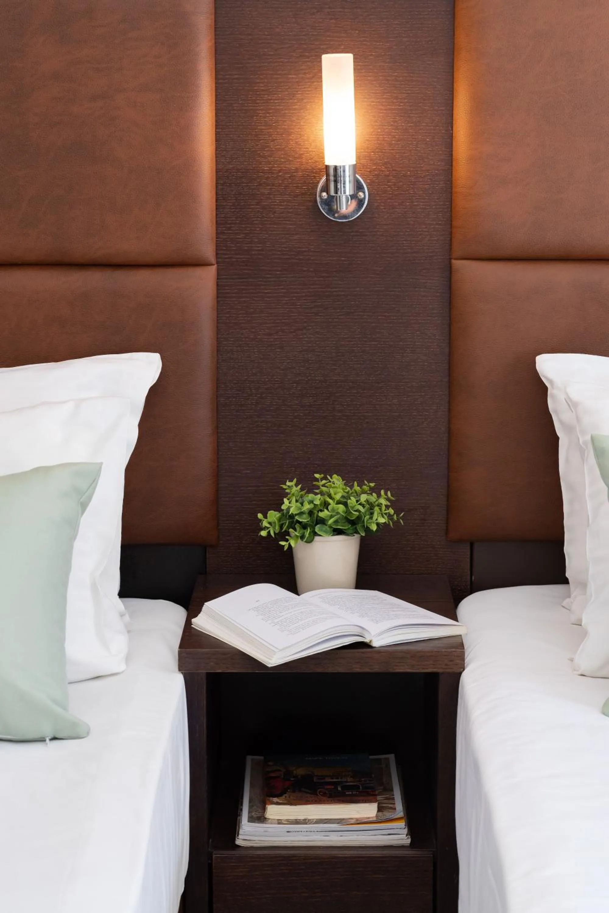 Decorative detail, Bed in Hotel Simeon