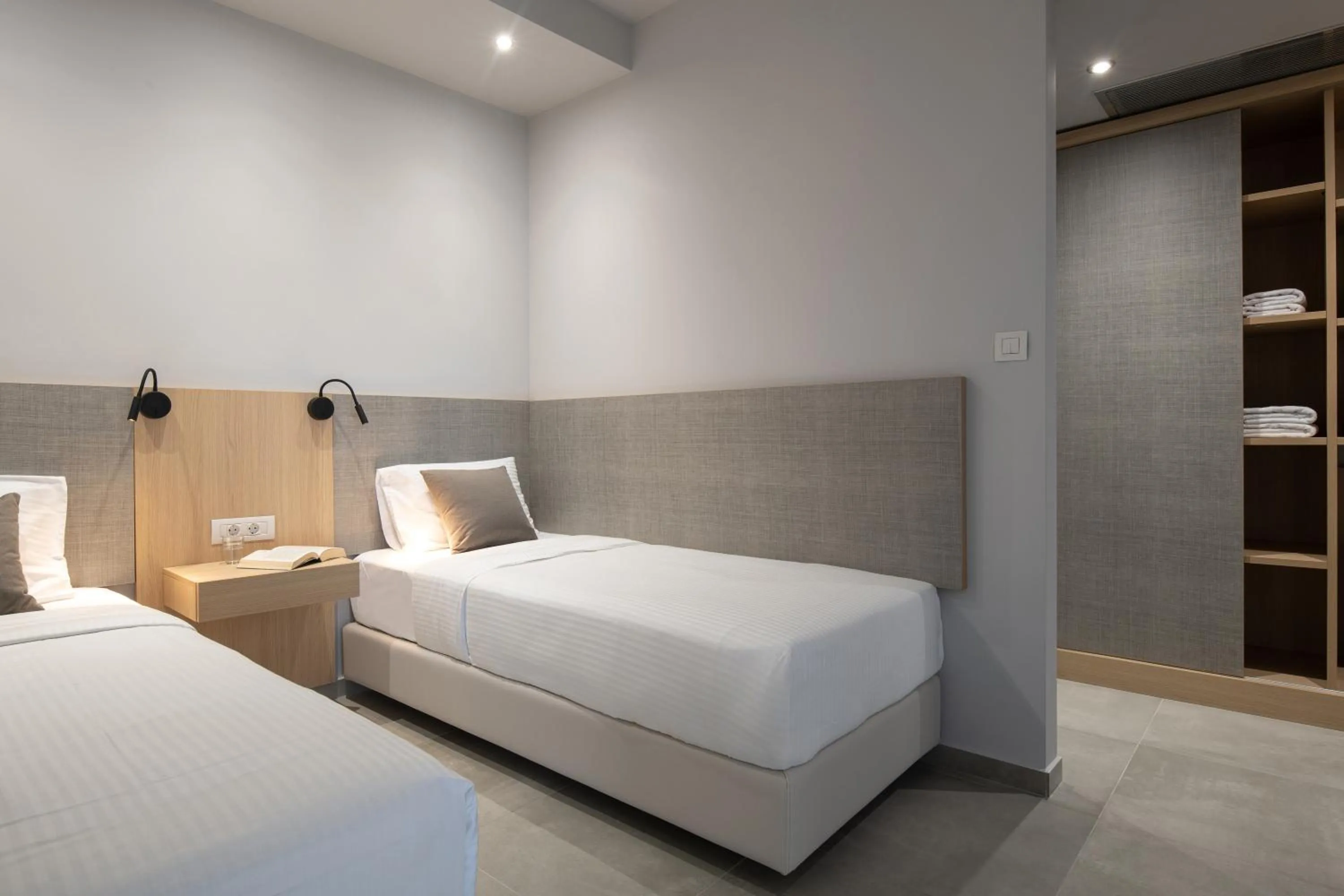 Bedroom, Bed in Hotel Simeon