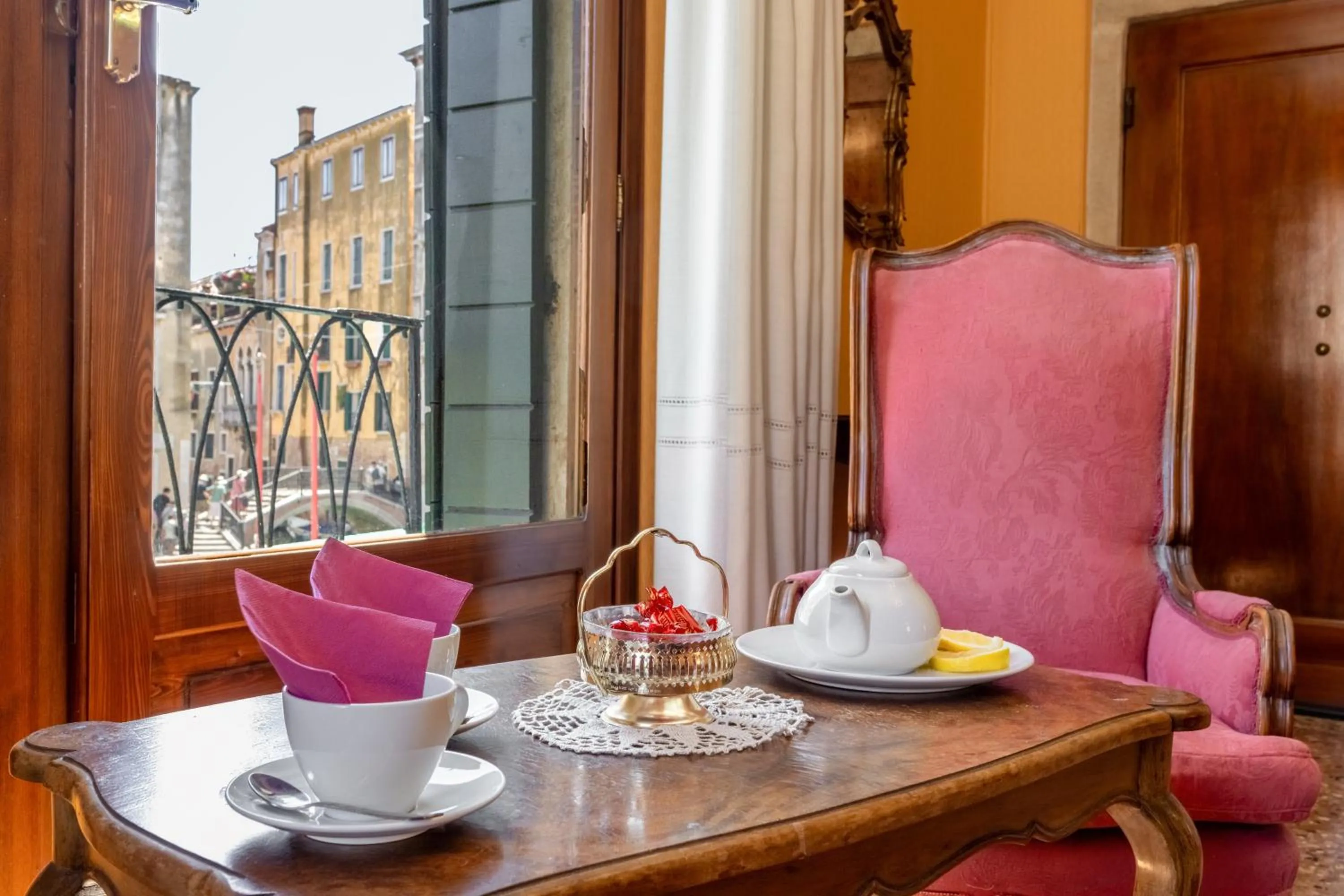 B&B Luxury San Firmino Canal View