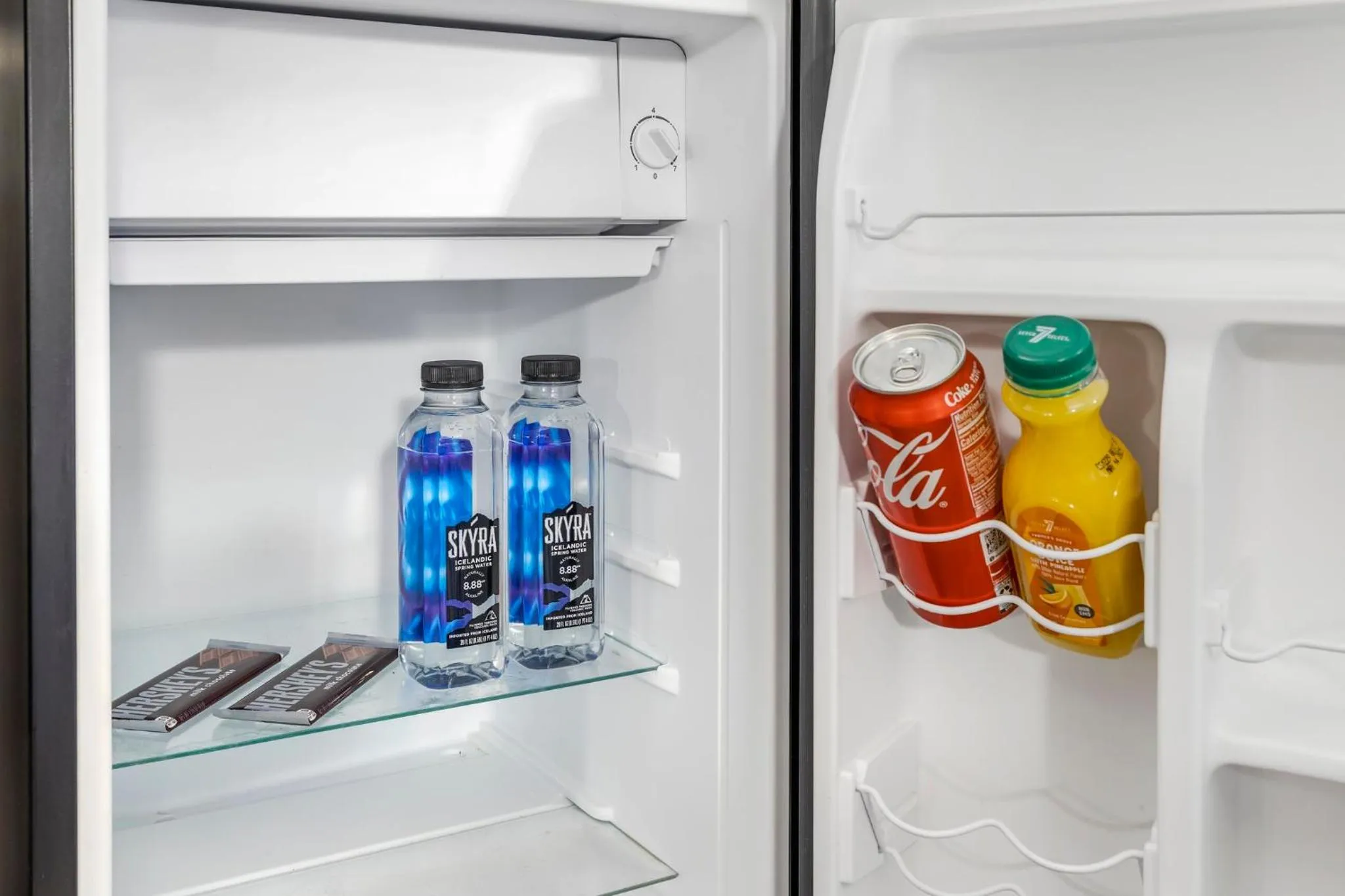 Photo of the whole room in Red Roof Inn Stroudsburg