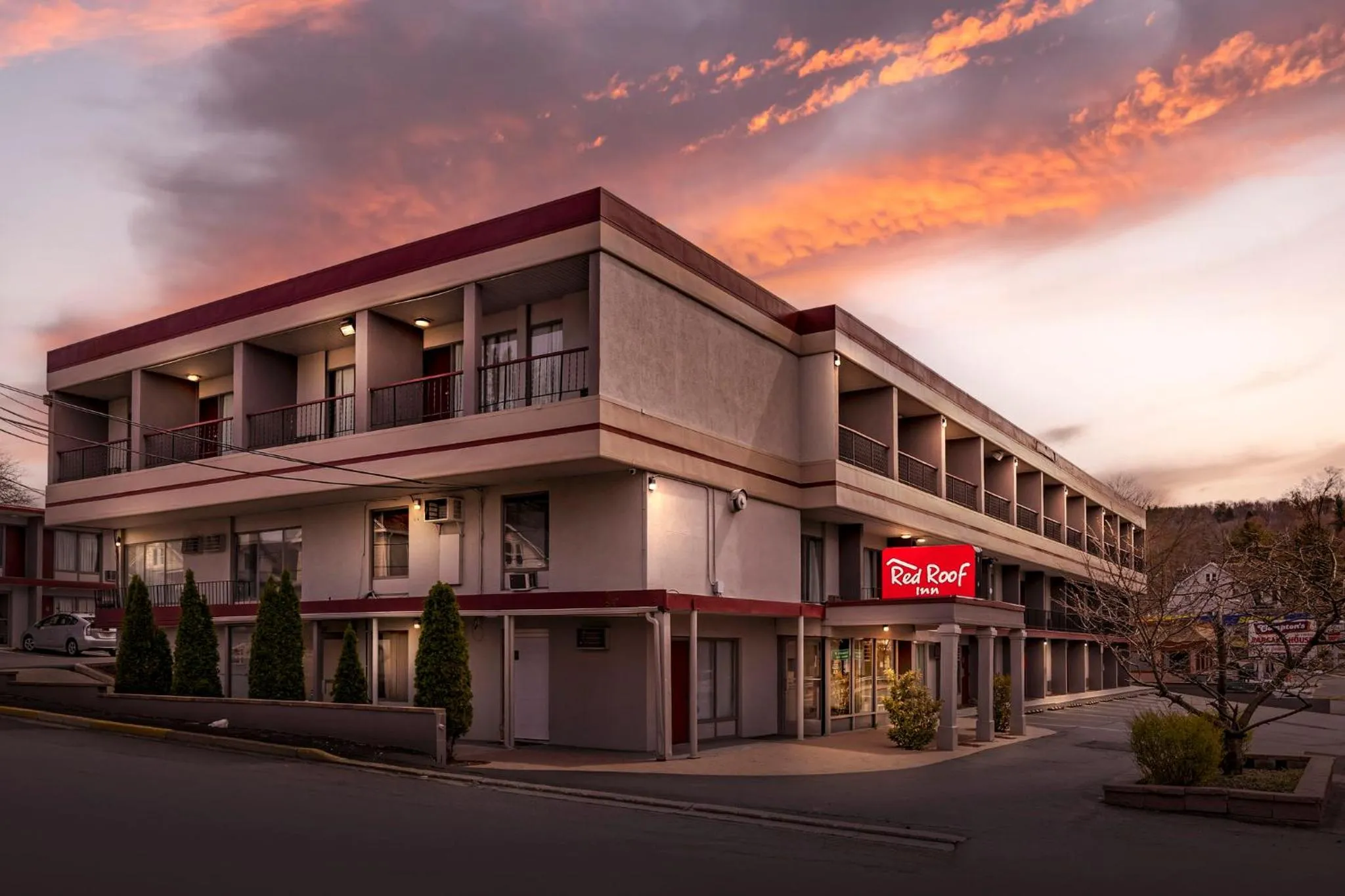 Property building in Red Roof Inn Stroudsburg