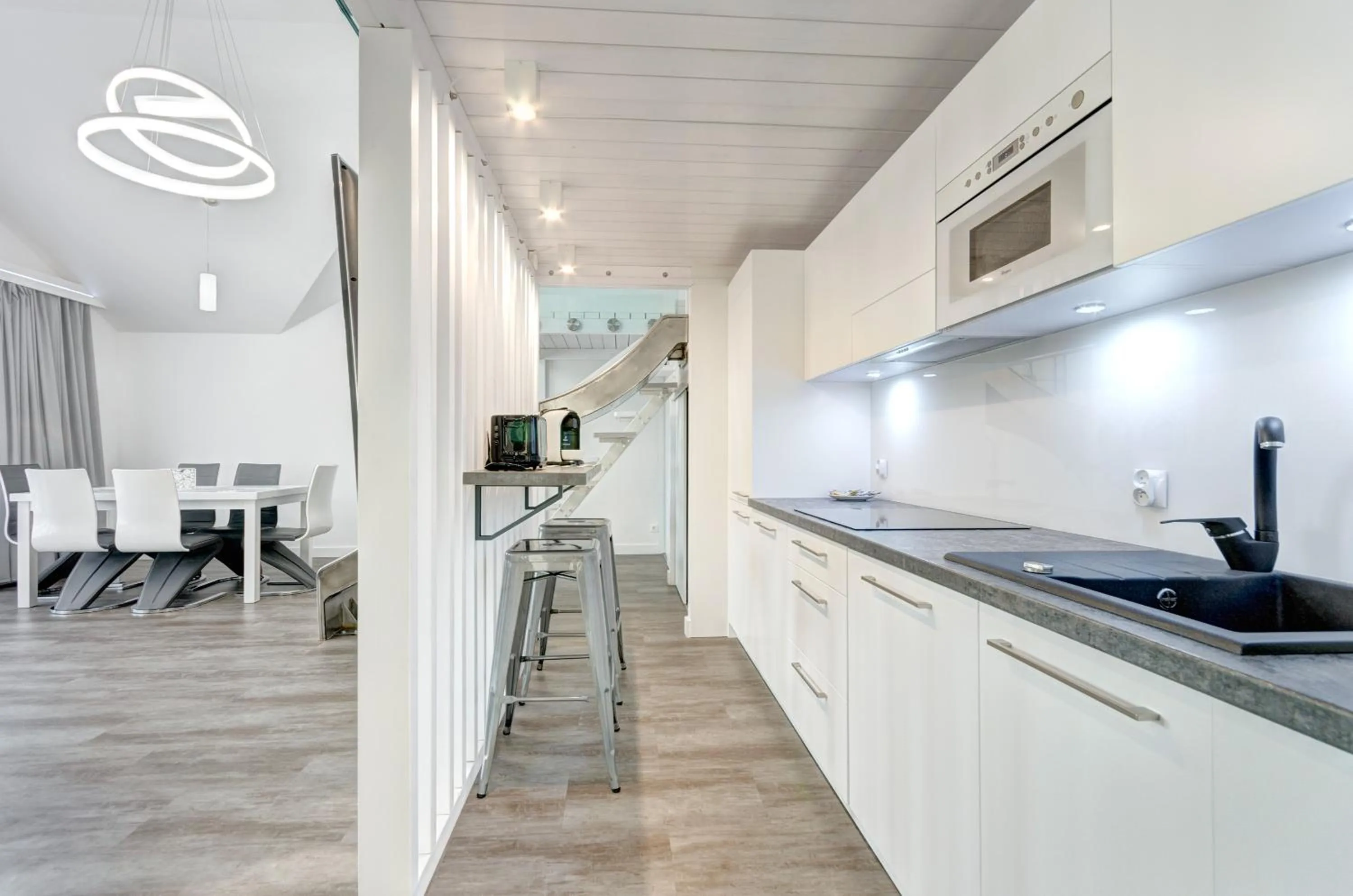 Kitchen or kitchenette in Dom & House – Old Town Waterlane