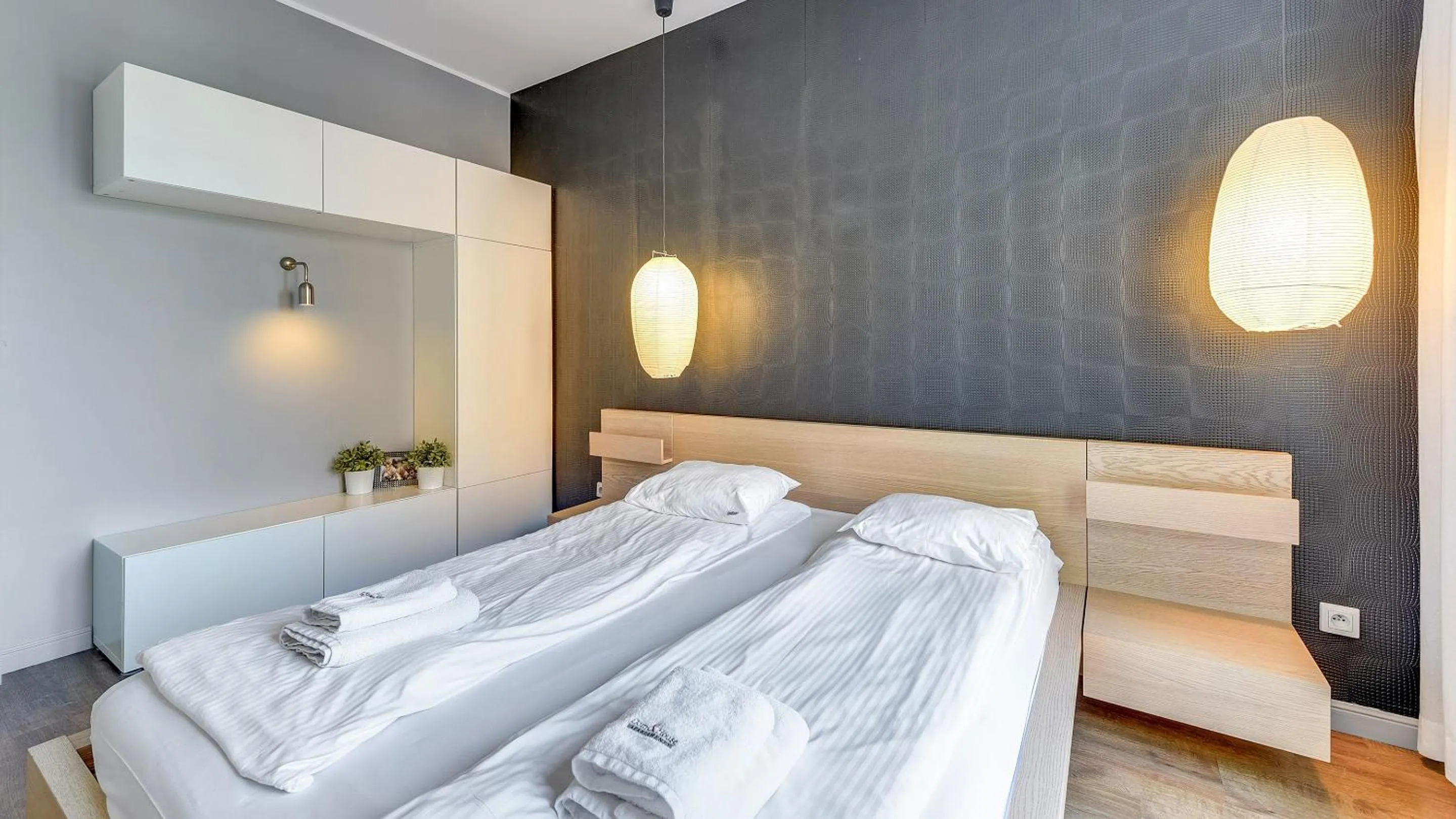 Bed in Dom & House – Old Town Waterlane