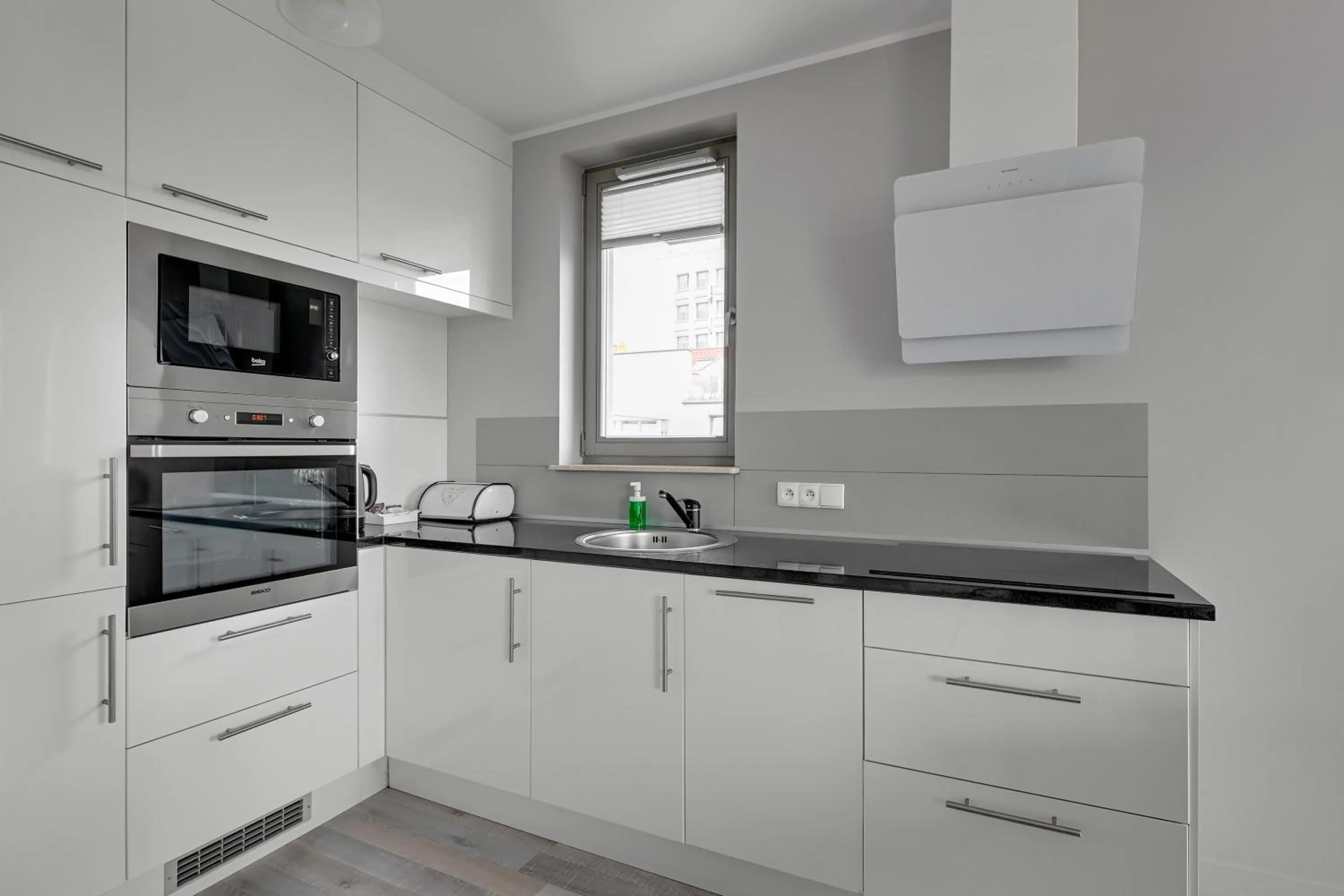 Kitchen or kitchenette in Dom & House – Old Town Waterlane
