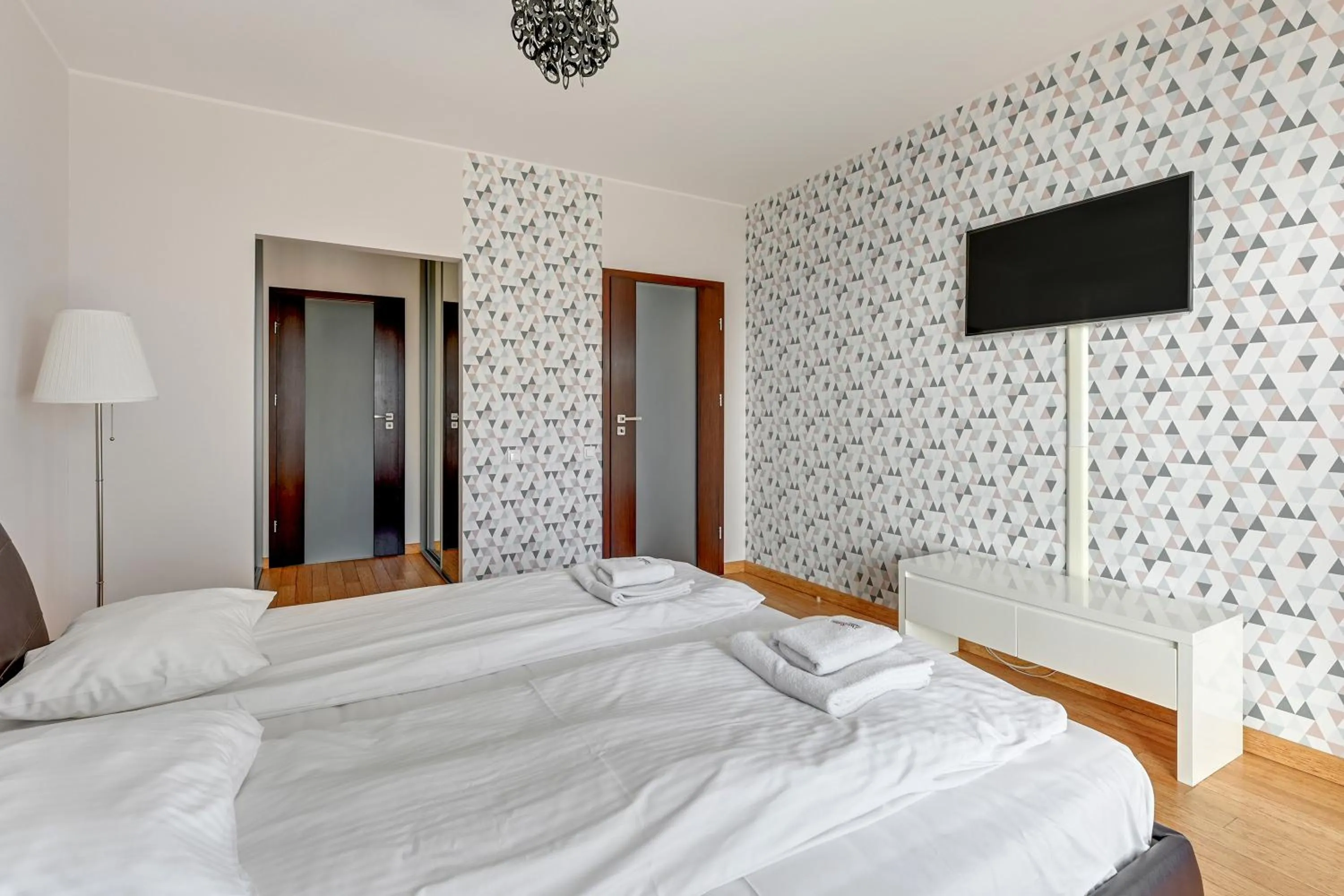 Bed in Dom & House – Old Town Waterlane