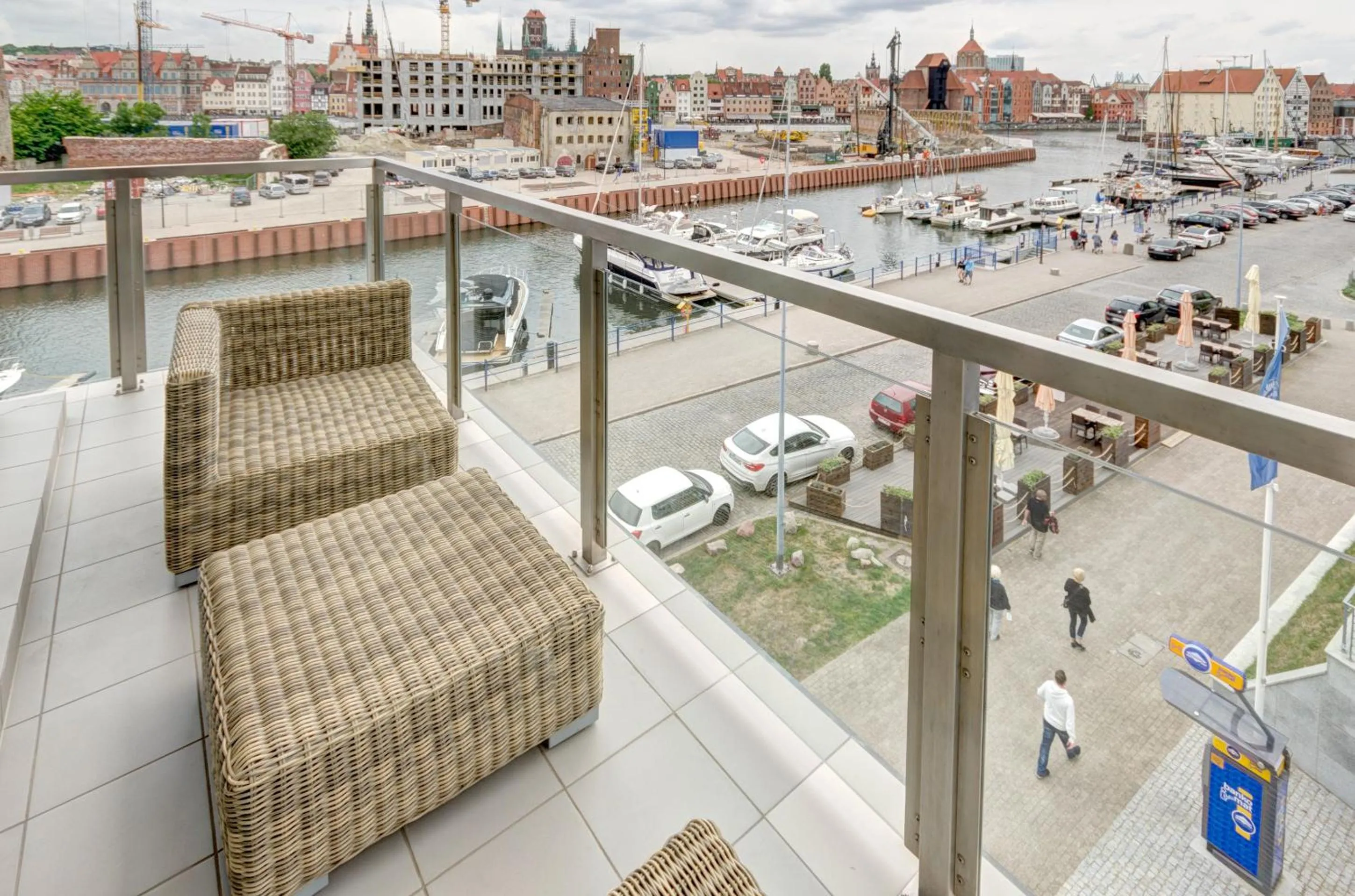 Balcony/Terrace in Dom & House – Old Town Waterlane