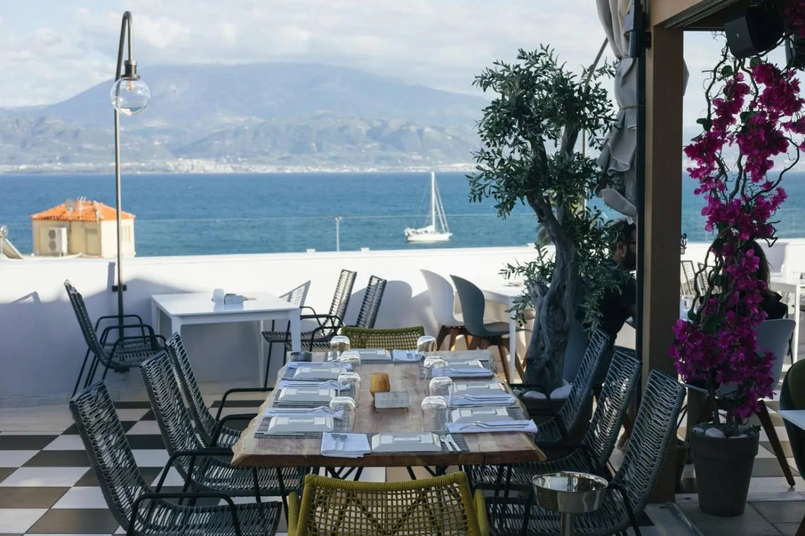 Restaurant/places to eat in Amaryllis