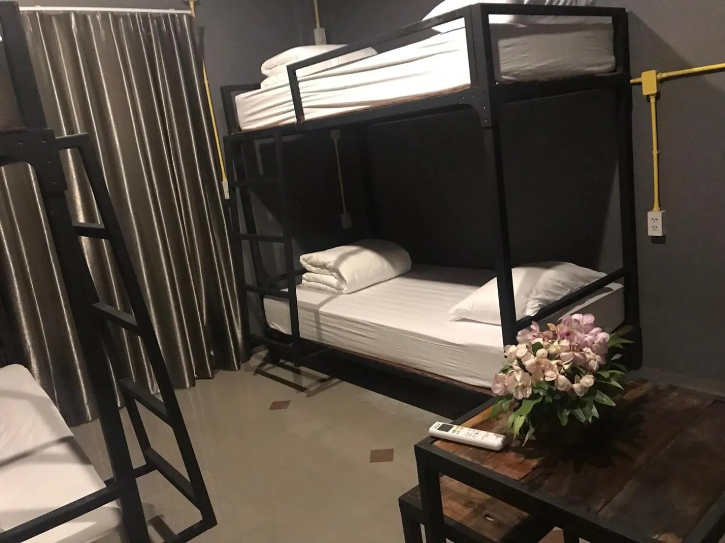 Bed in 248 STREET HOSTEL