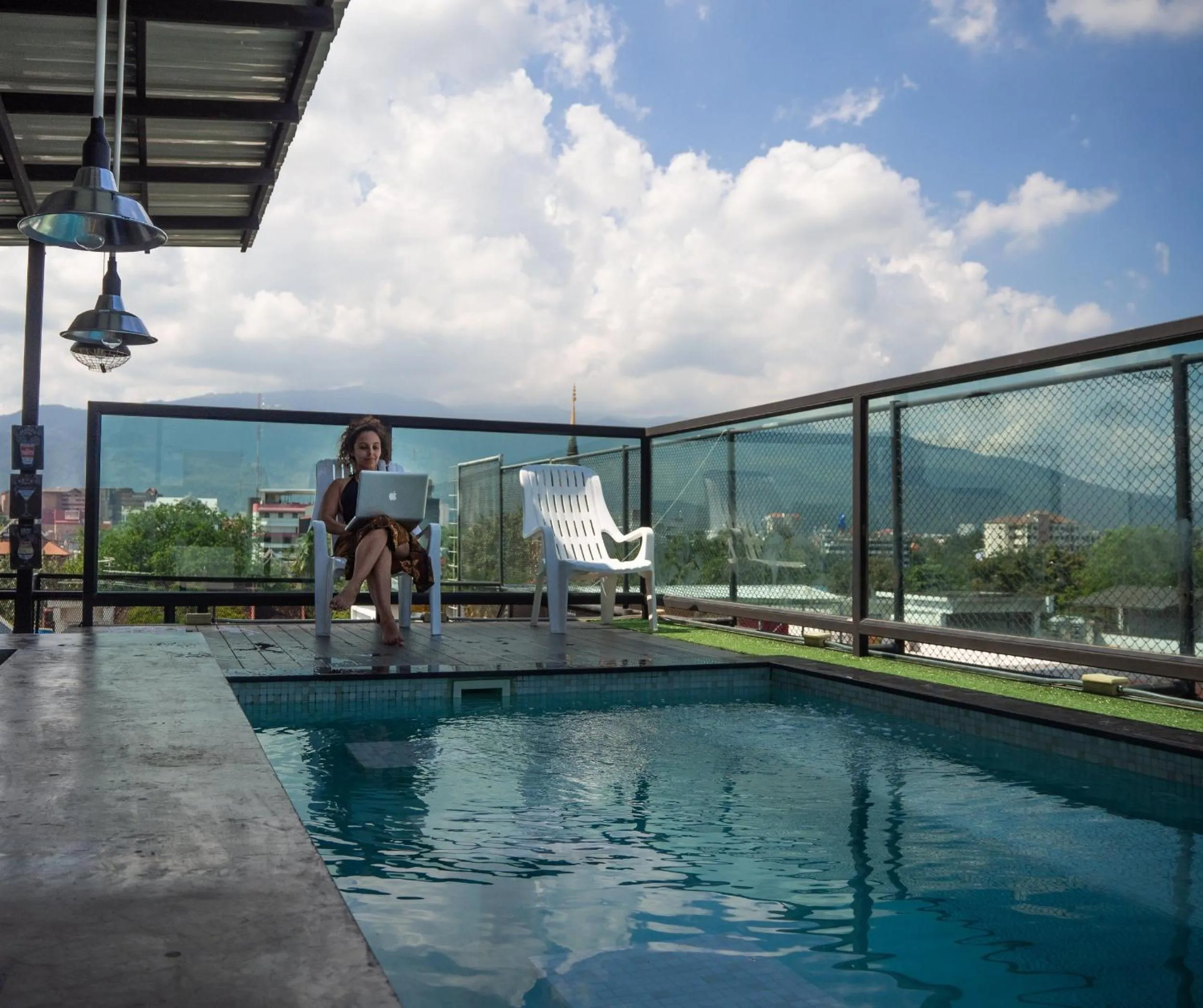 Swimming pool in 248 STREET HOSTEL
