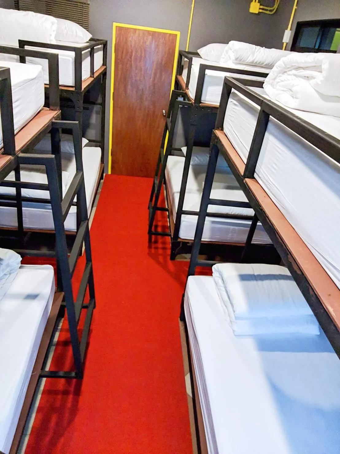 Bed in 248 STREET HOSTEL