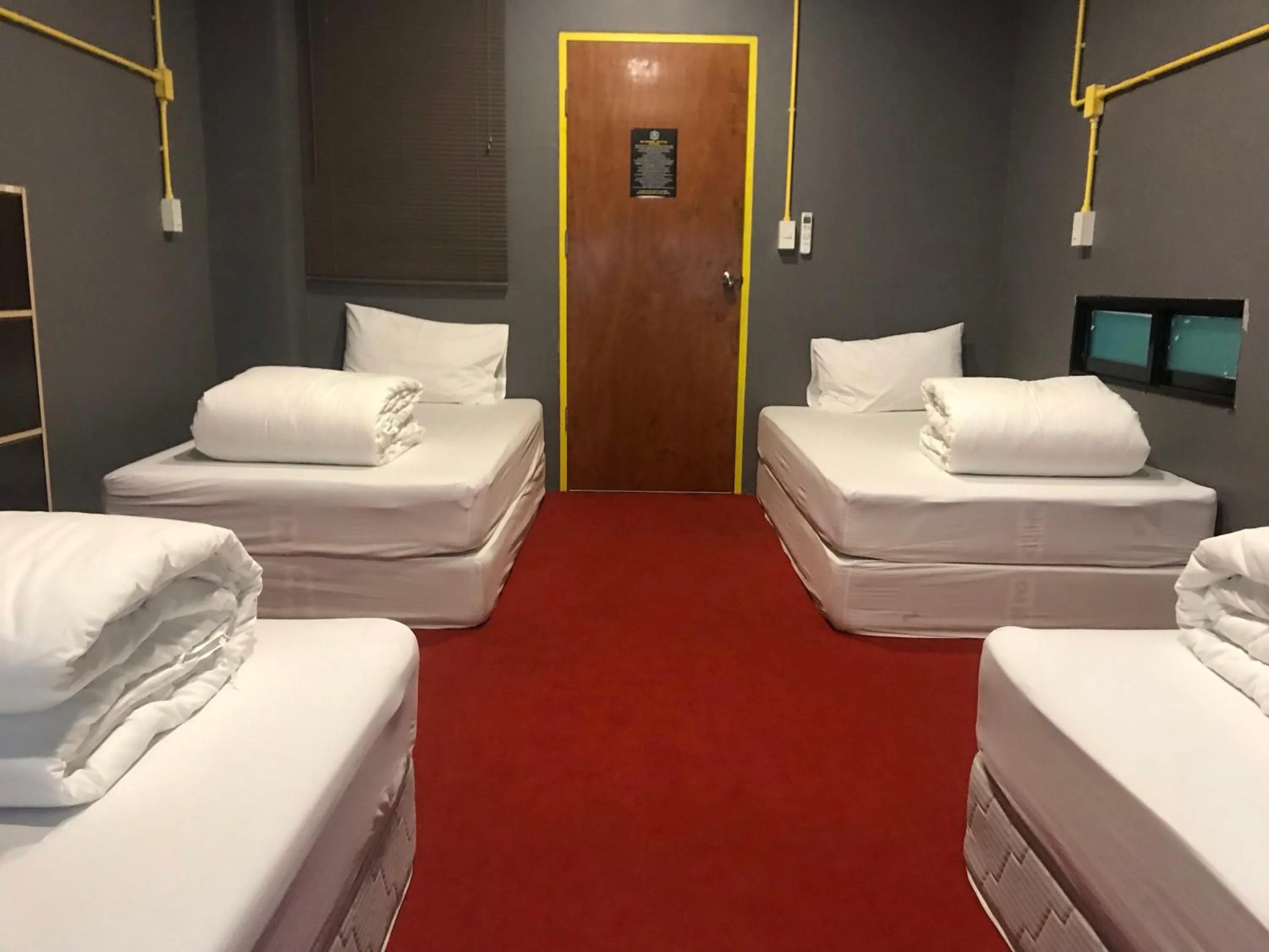 Bed in 248 STREET HOSTEL