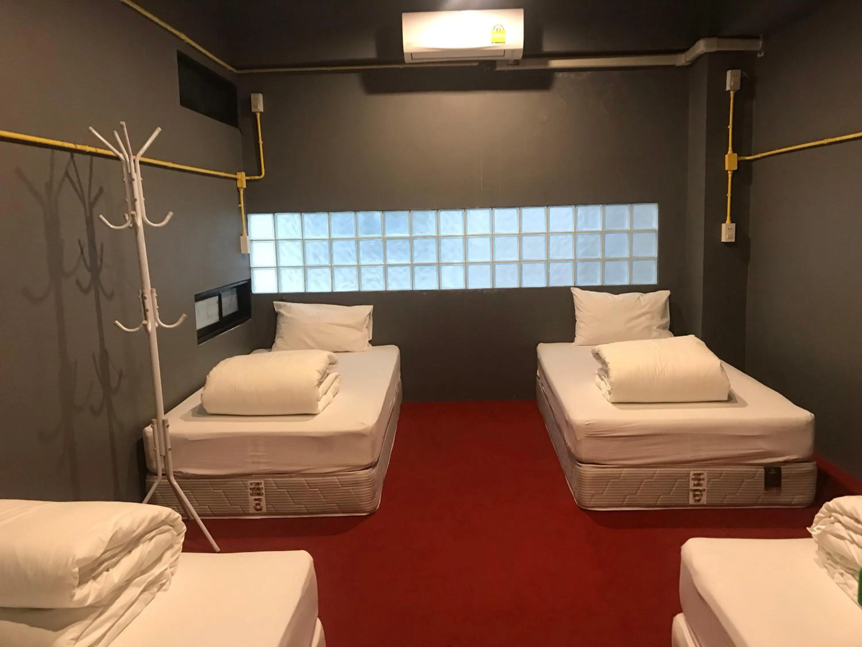 Bed in 248 STREET HOSTEL