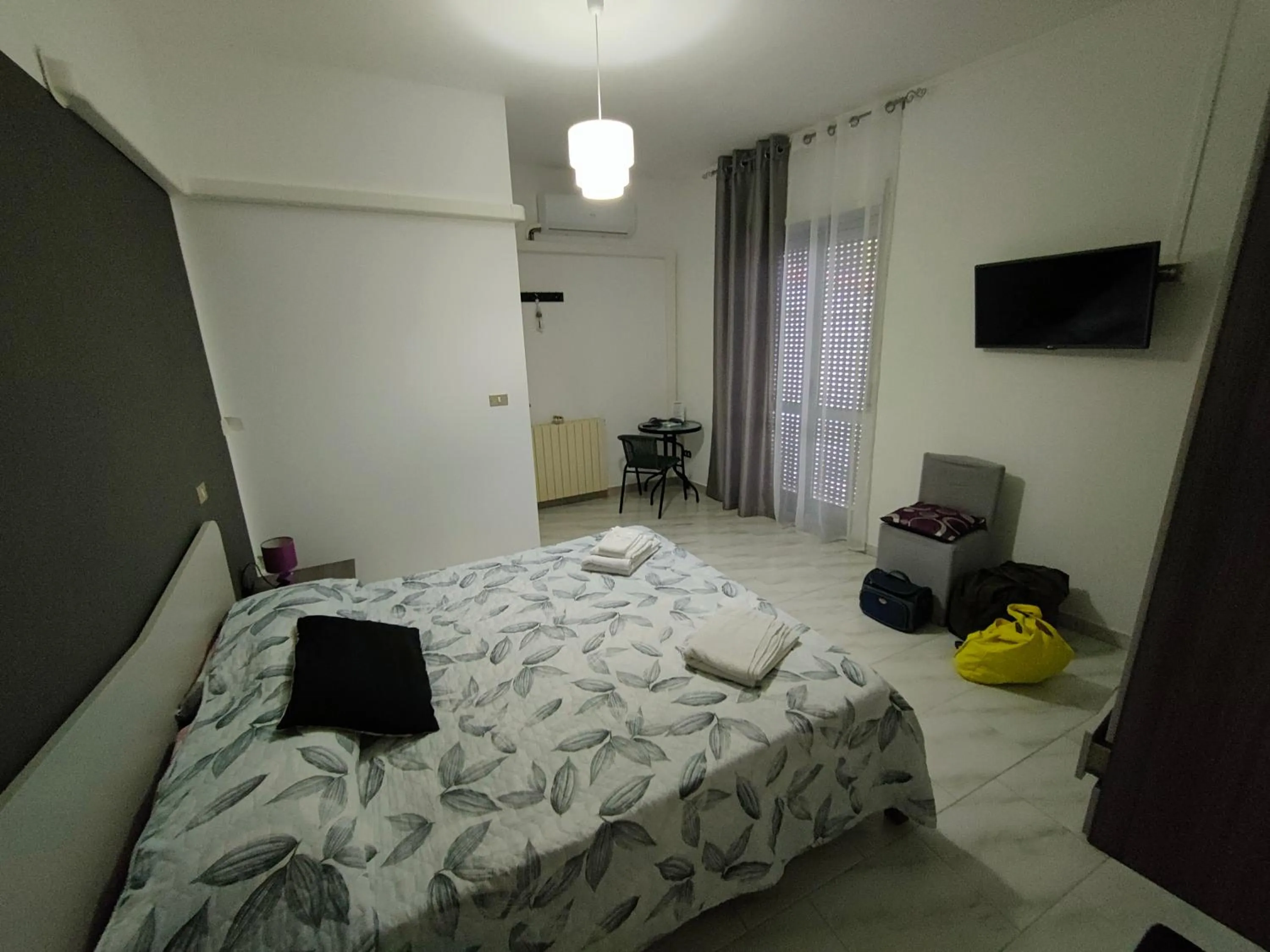 Bed in Bed and Breakfast Champagne