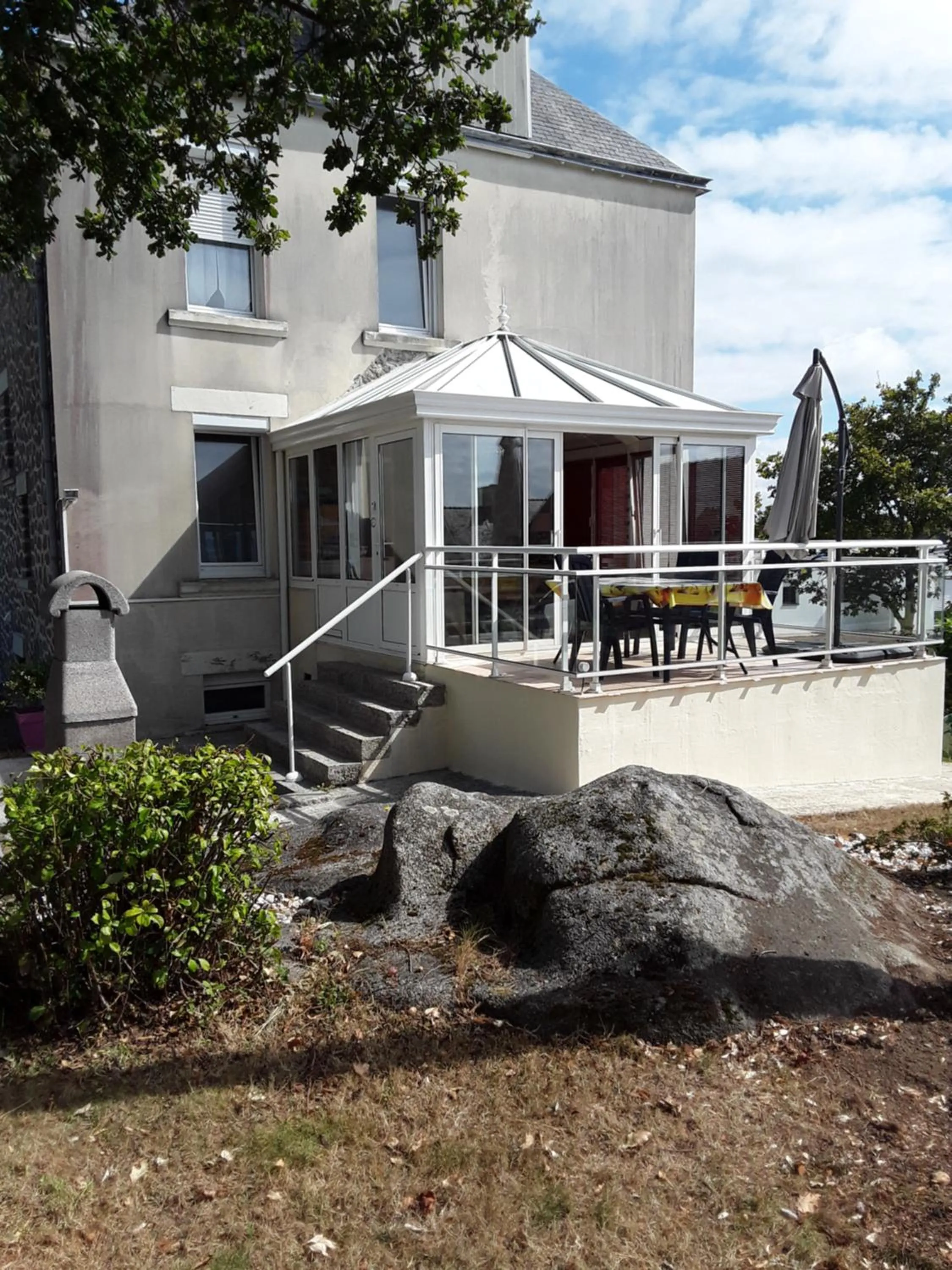 Property building in Location Keransignour