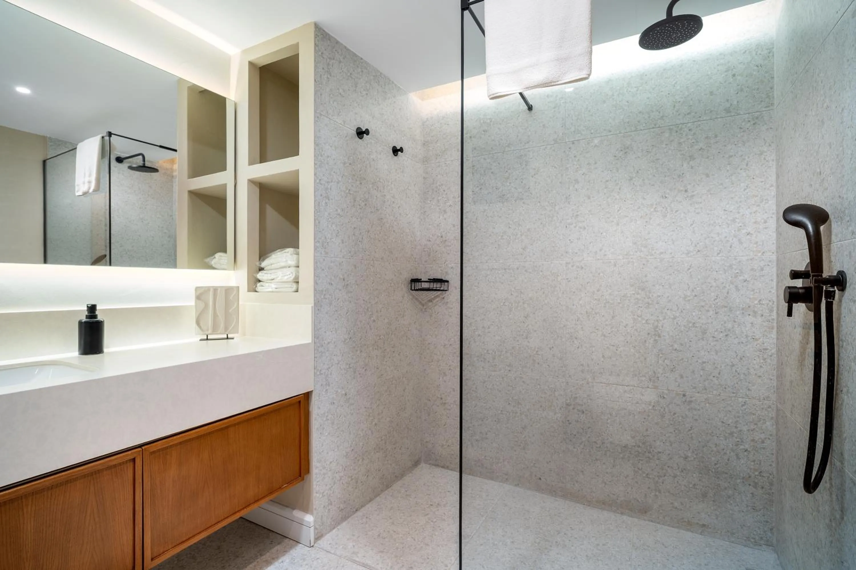 Bathroom in Dalyan Residence & Suites