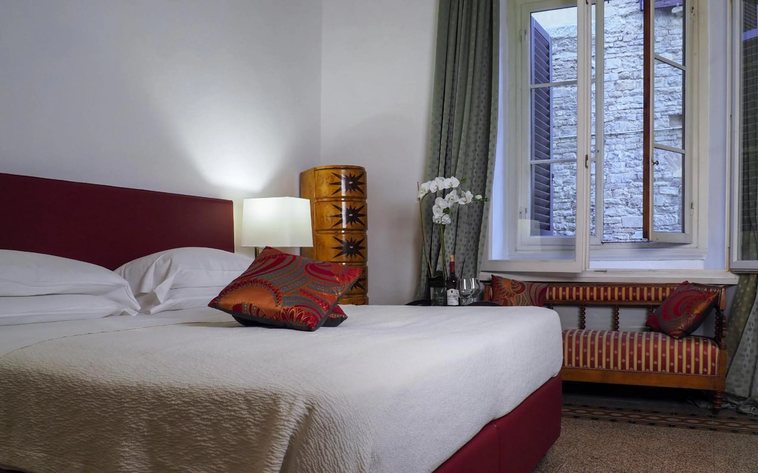 Bedroom, Bed in AQA Palace