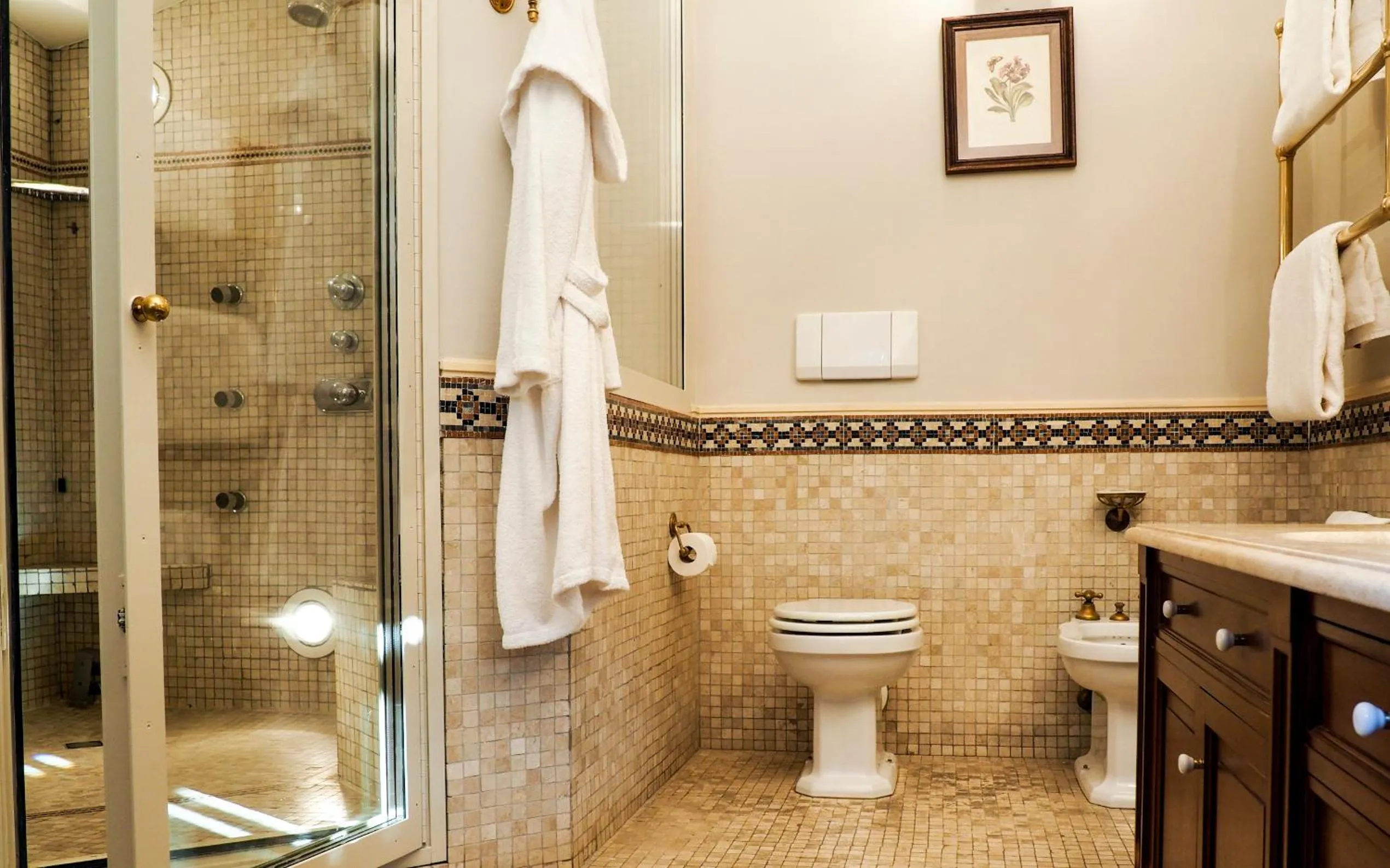 Shower in AQA Palace