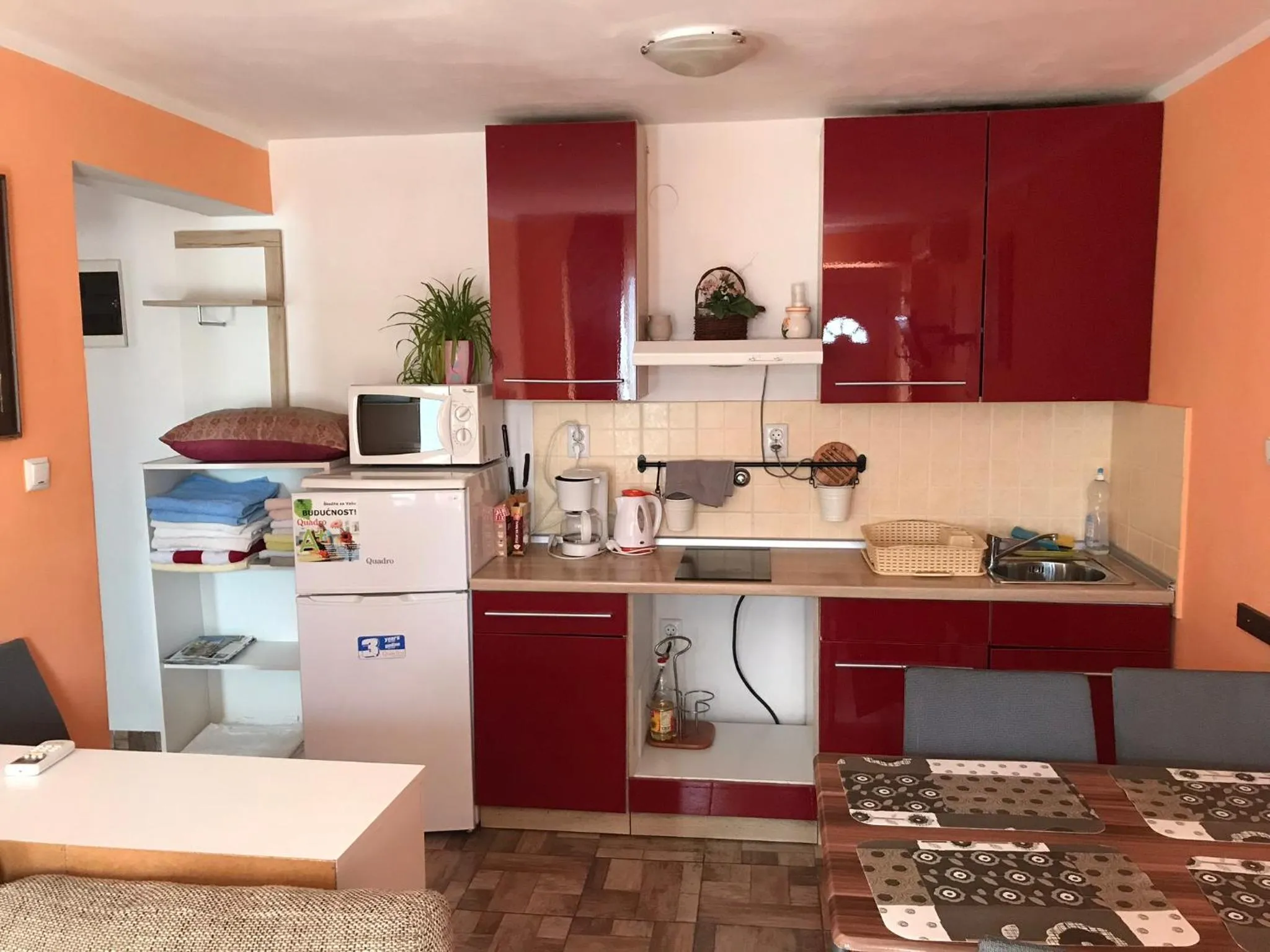 Kitchen or kitchenette in Apartments Kestenovi Dvori
