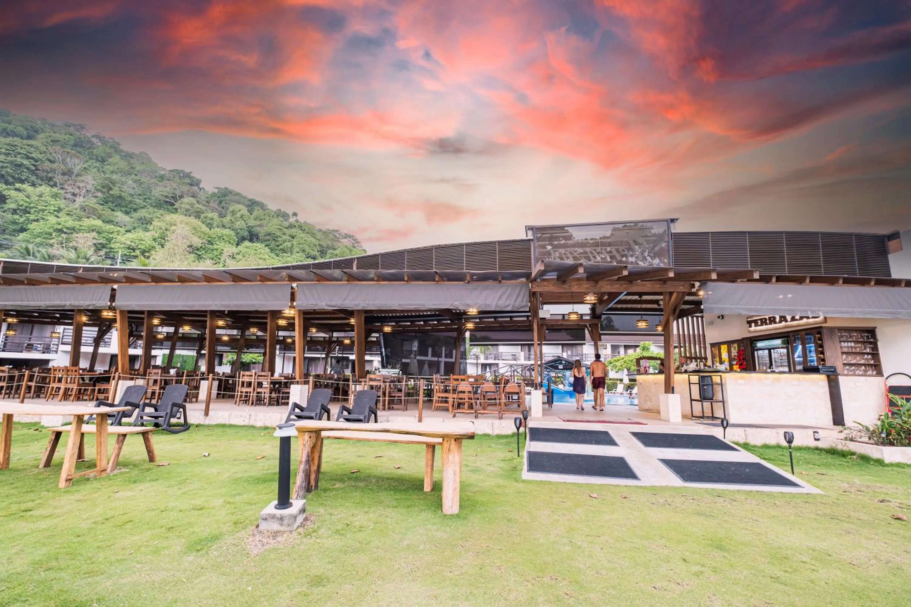 Restaurant/places to eat in Hotel Terraza del Pacifico