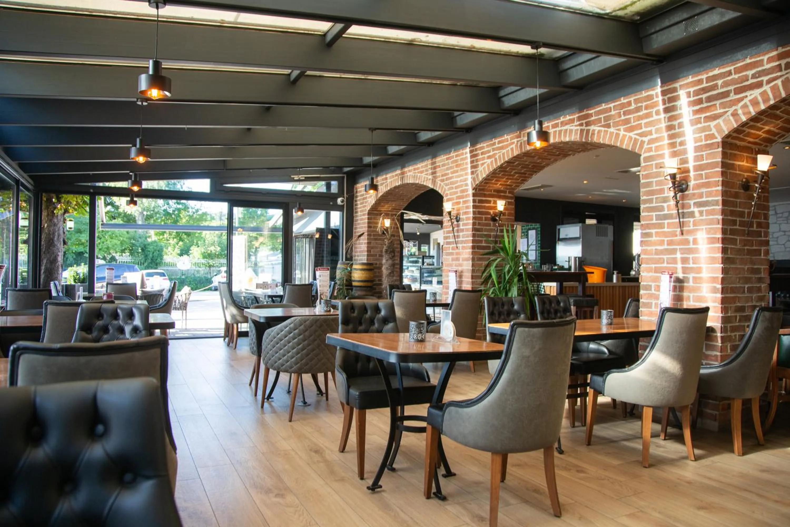 Restaurant/places to eat in Sieben Zimmer am See