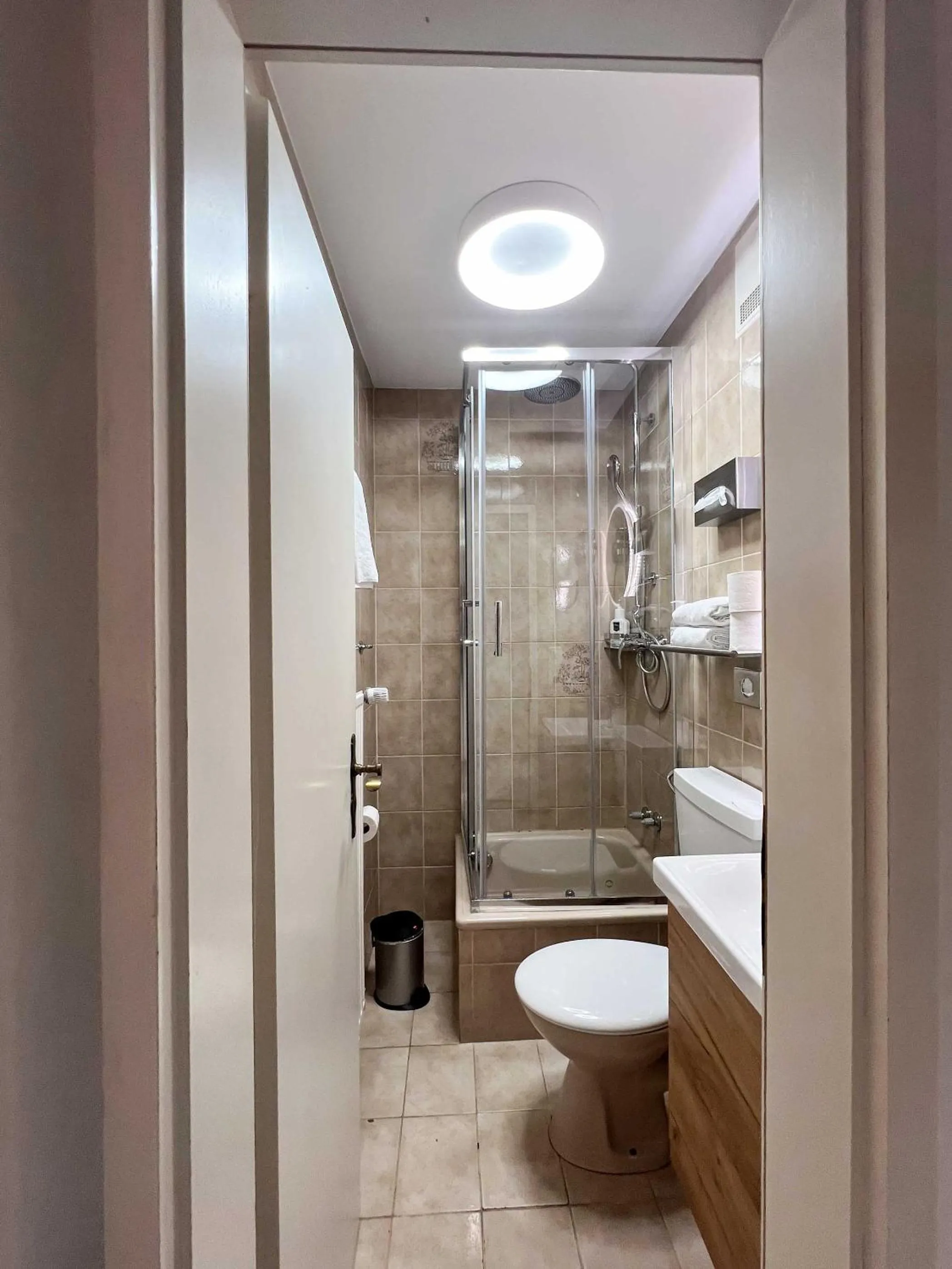 Bathroom in Sieben Zimmer am See