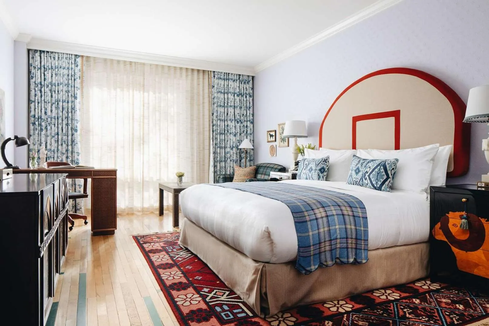 Bed in Graduate by Hilton Chapel Hill