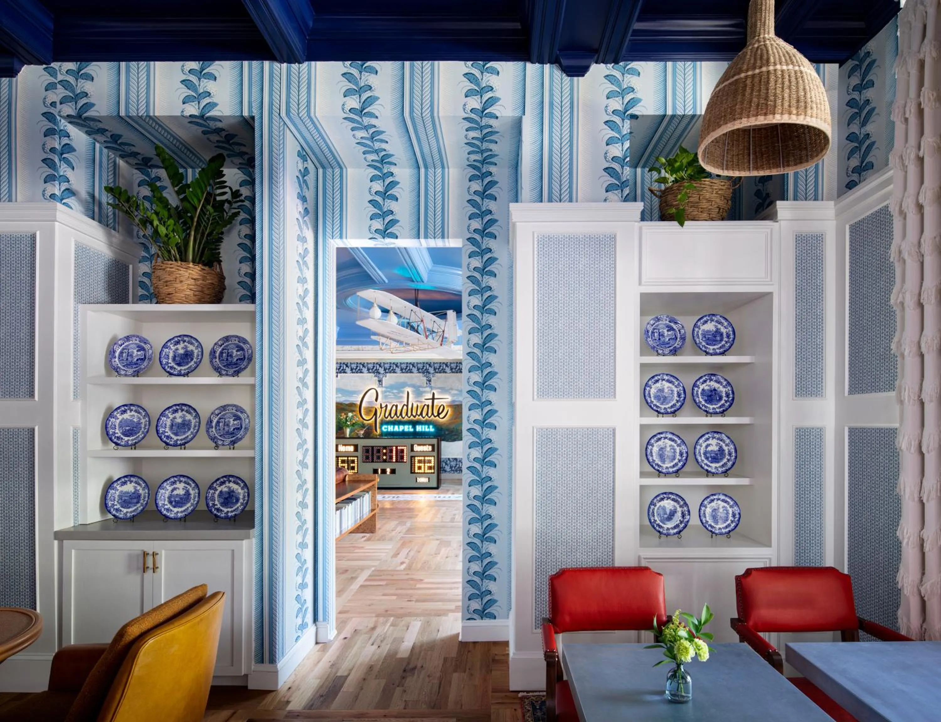 Restaurant/places to eat in Graduate by Hilton Chapel Hill